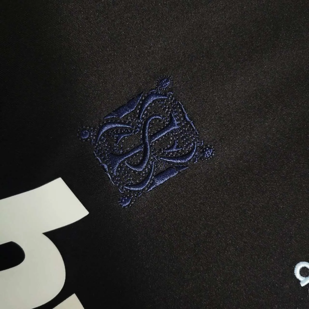 AlphaJersey-Retro Real Madrid 09-10 Away Stadium Jersey