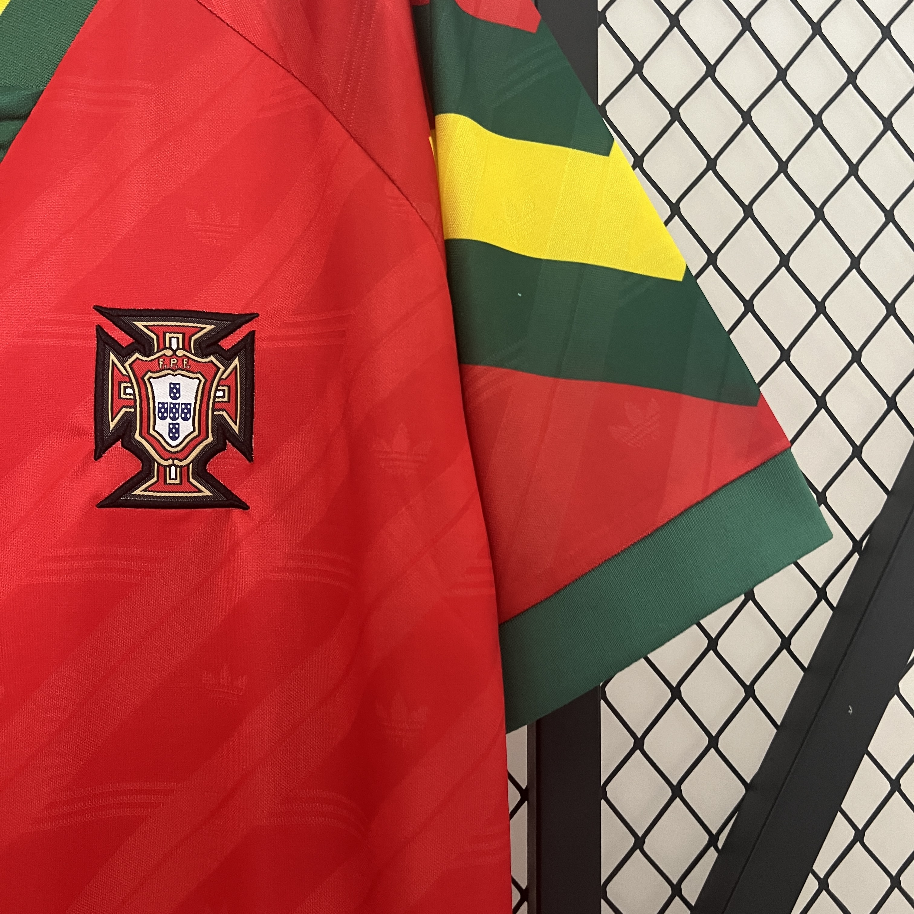 AlphaJersey-Retro Portugal 1992 Home Stadium Jersey