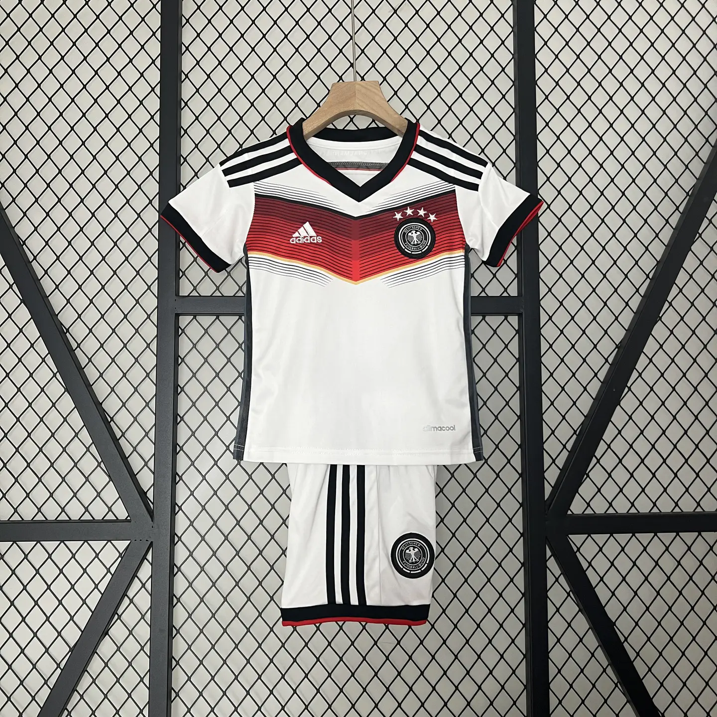 Socce Jerseys-topleaguejerseys.com