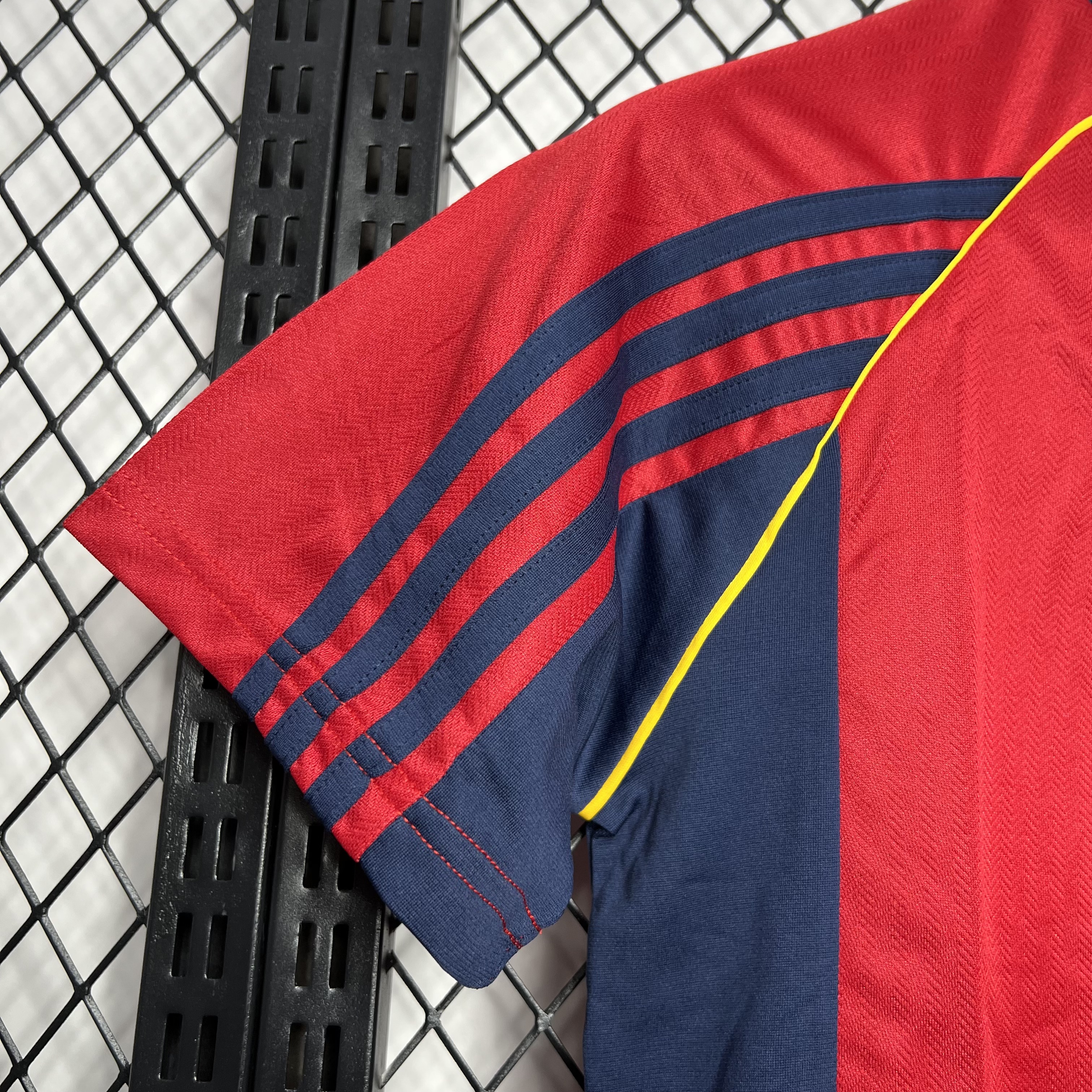 AlphaJersey-Retro Spain 1998 Home Stadium Jersey