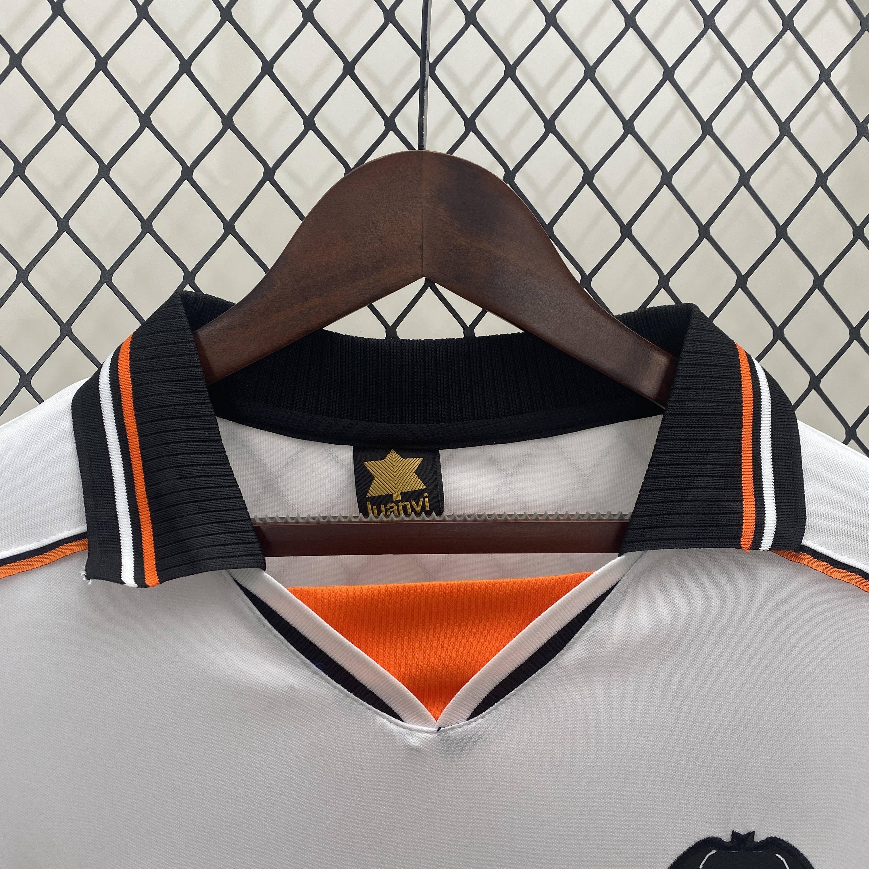 AlphaJersey-Retro Valencia 1999-00 Home Jersey