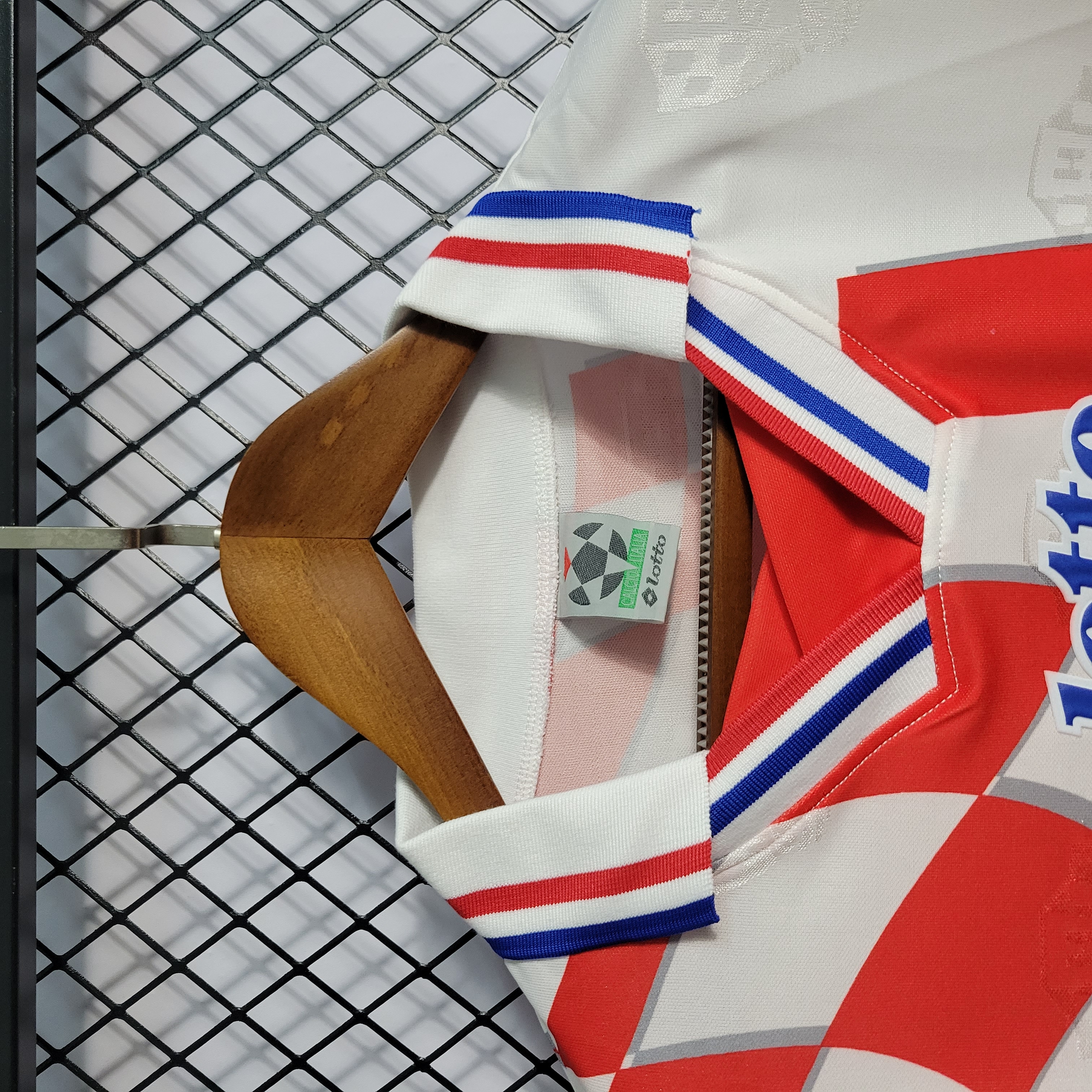 AlphaJersey-Retro Croatia 1998 Home Stadium Jersey