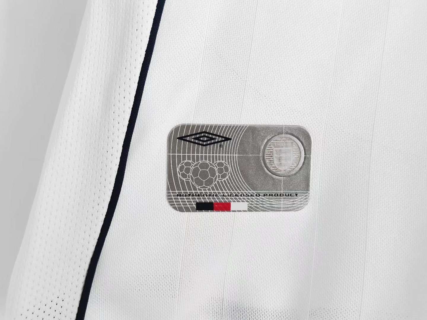 AlphaJersey-Retro England 2002 Home Stadium Jersey