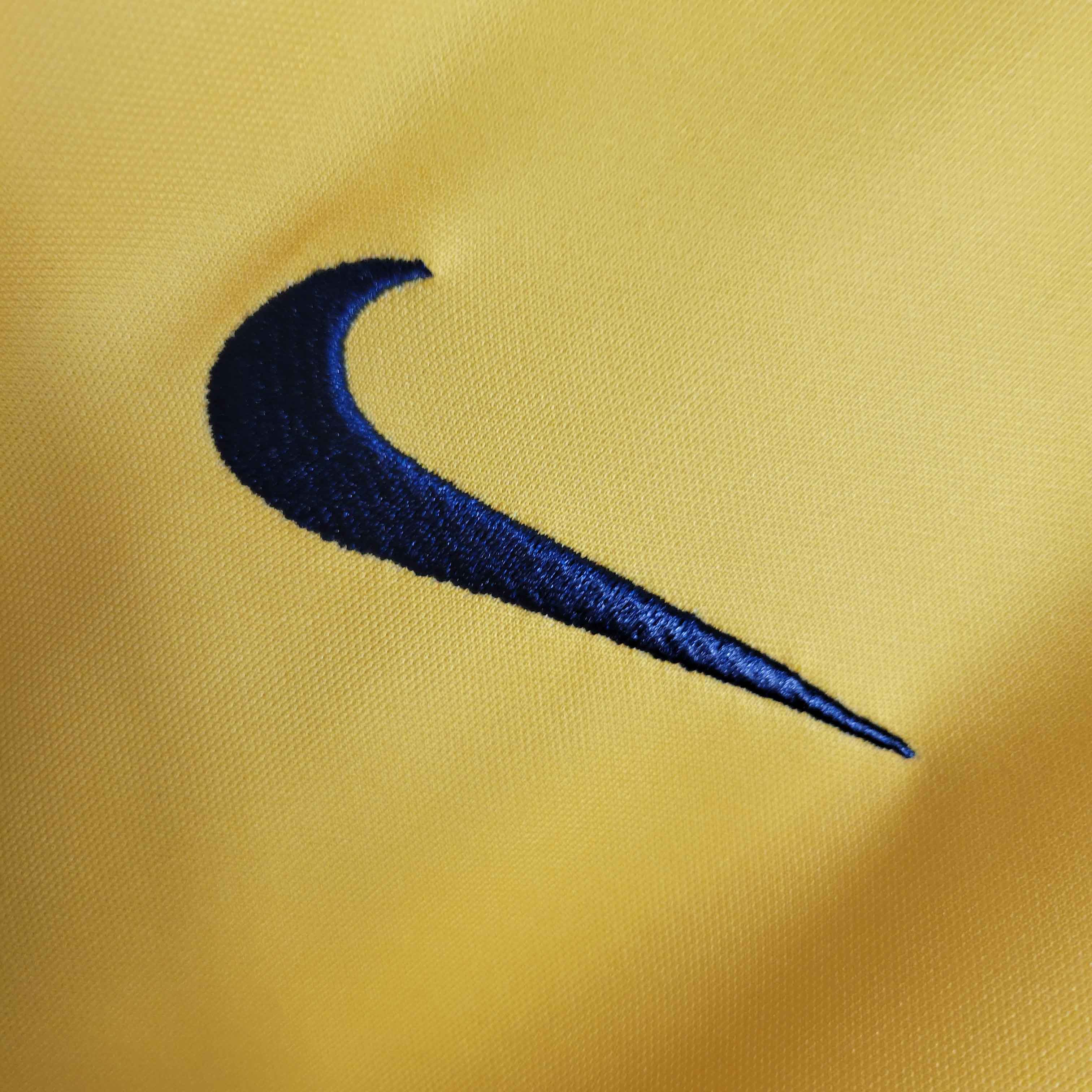 AlphaJersey-América Retro 2000-01 Home Stadium Jersey