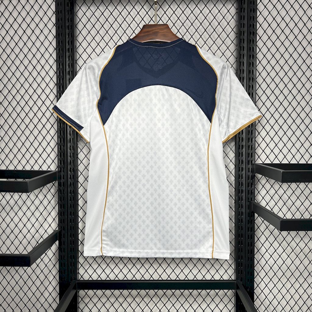 AlphaJersey-Retro Portugal 2004 Away Jersey