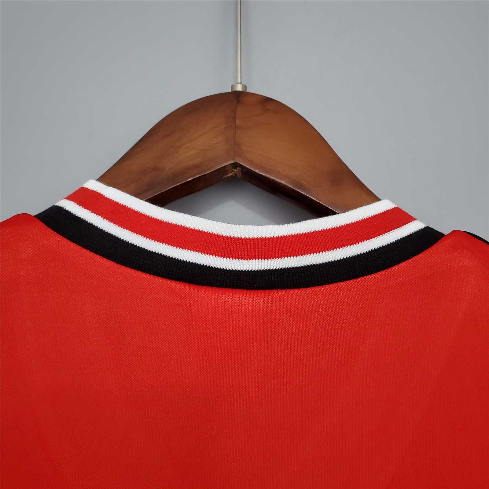 AlphaJersey-Retro Manchester United 85-86 Home Stadium Jersey