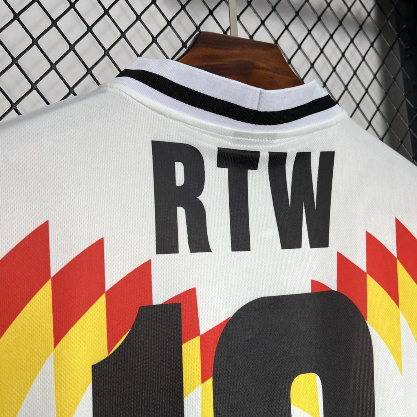 Socce Jerseys-topleaguejerseys.com