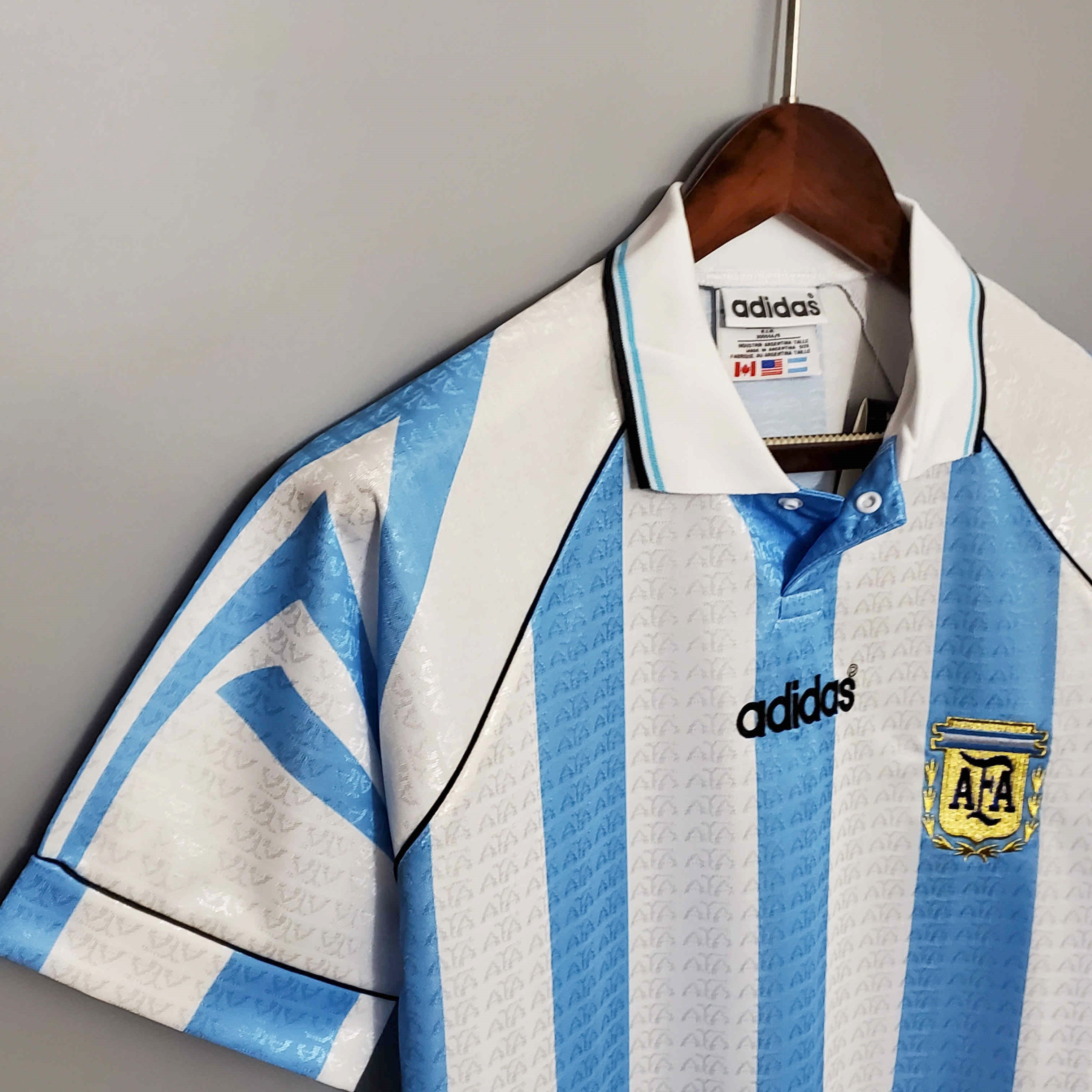AlphaJersey-Retro Argentina 1997 Home Stadium Jersey