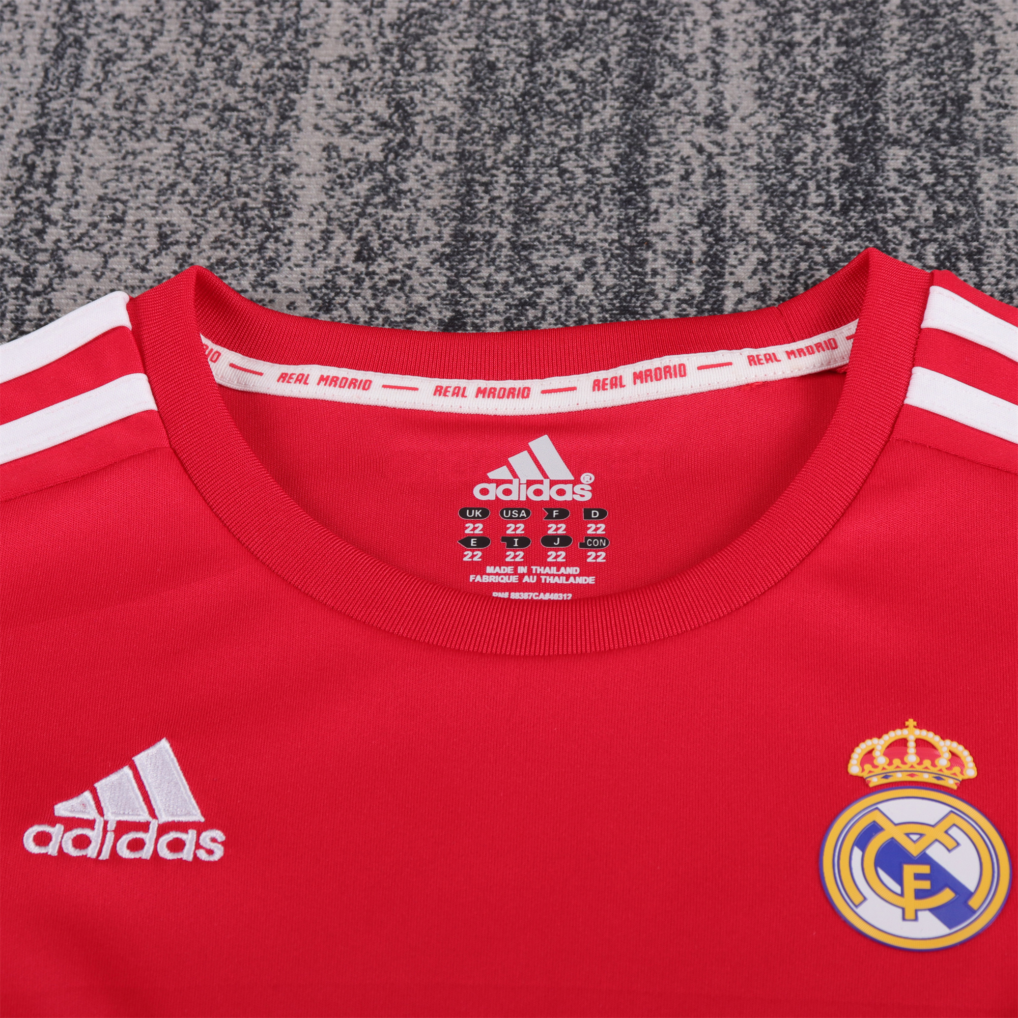 AlphaJersey-Retro Real Madrid 2011-12 Third Kids Kit
