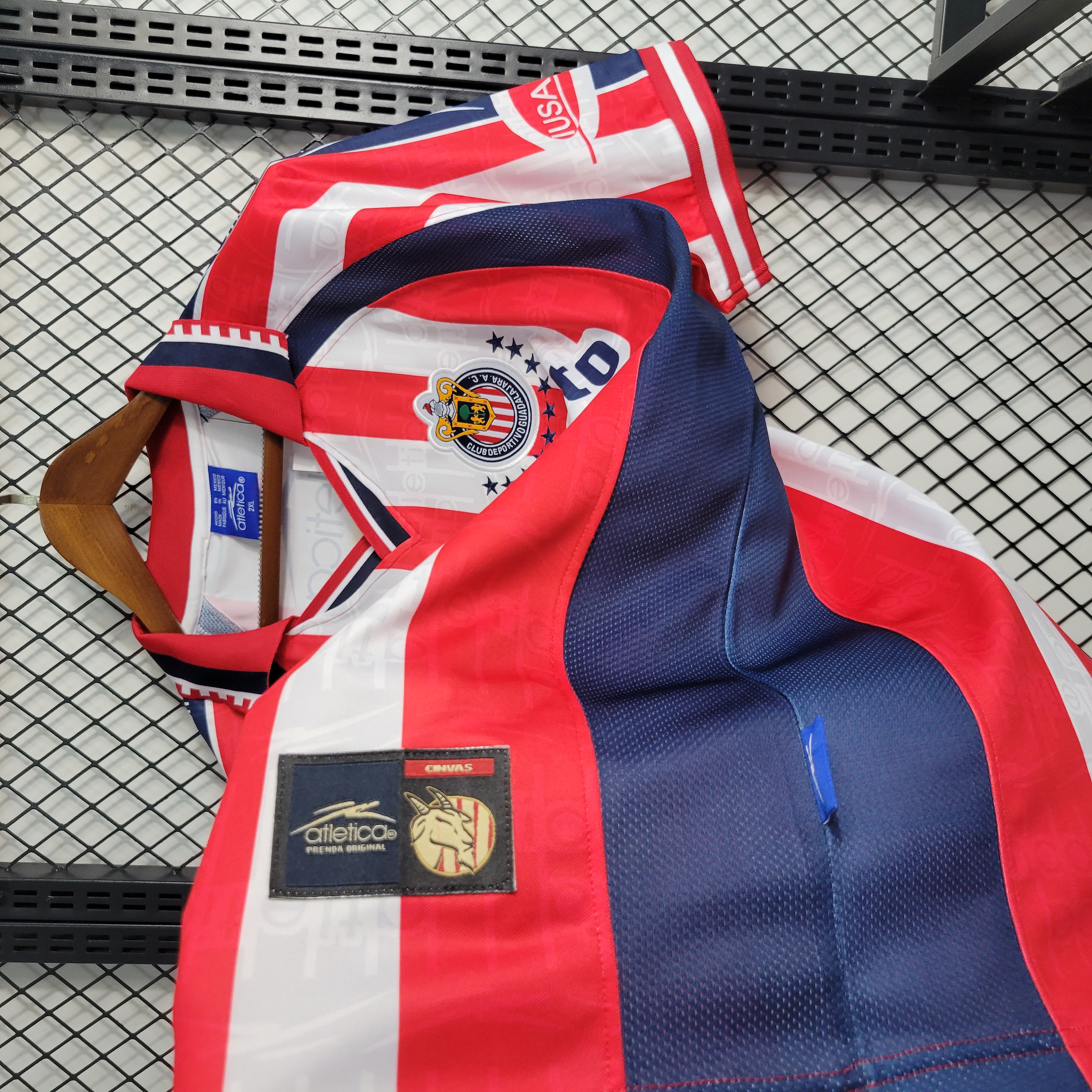 AlphaJersey-Retro Chivas de Guadalajara 99-00 Home Stadium Jersey