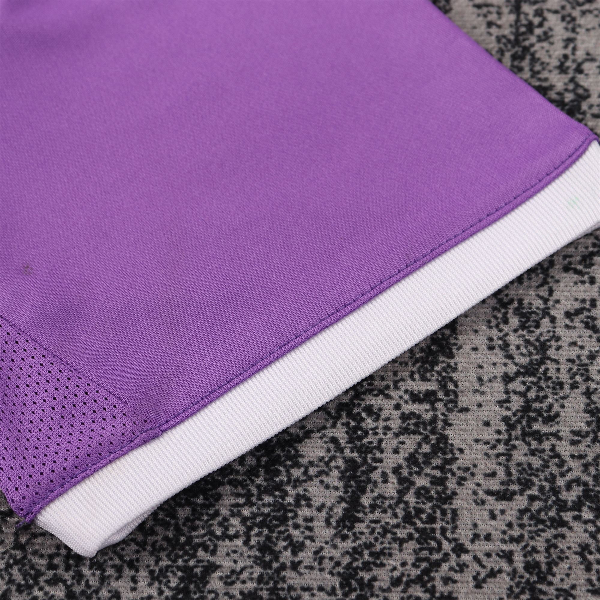 AlphaJersey-Retro Real Madrid 2016-17 Away Kids Kit