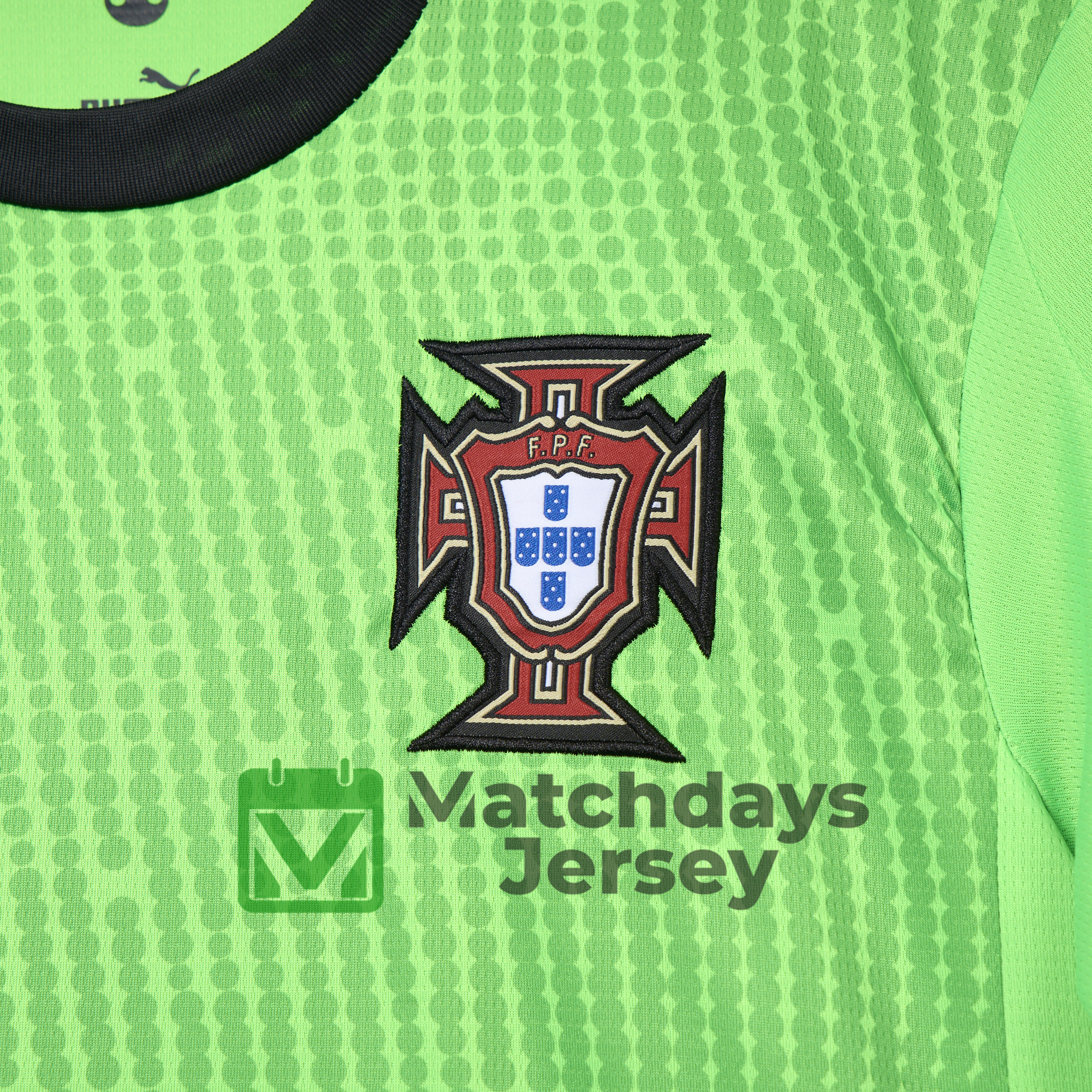 AlphaJersey-Portugal 2025-26 Green Goalkeeper Jersey - Fans Version