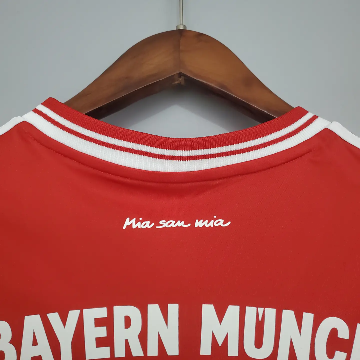 Socce Jerseys-topleaguejerseys.com