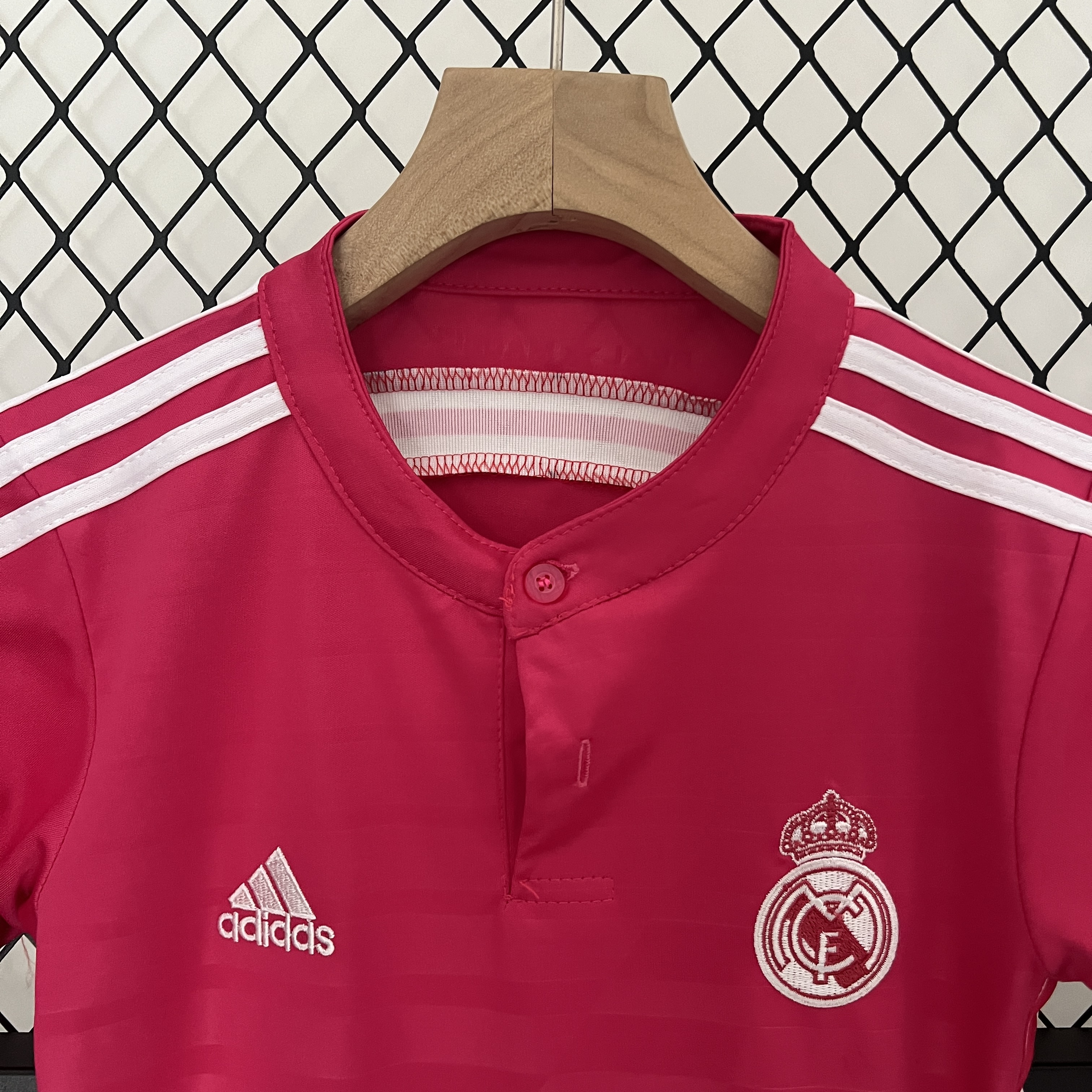 AlphaJersey-Retro Real Madrid 14-15 Away Stadium Kids Kit