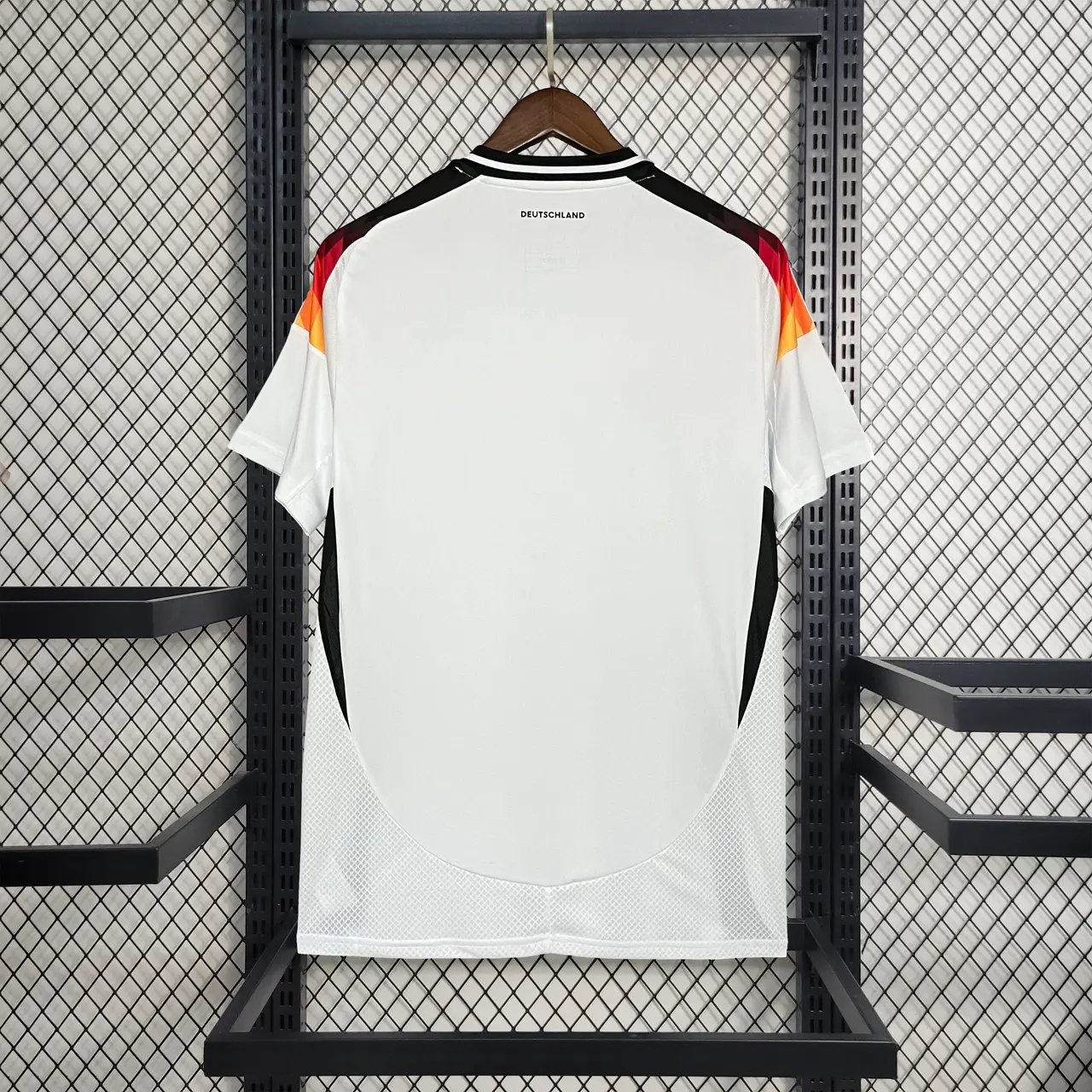Socce Jerseys-topleaguejerseys.com
