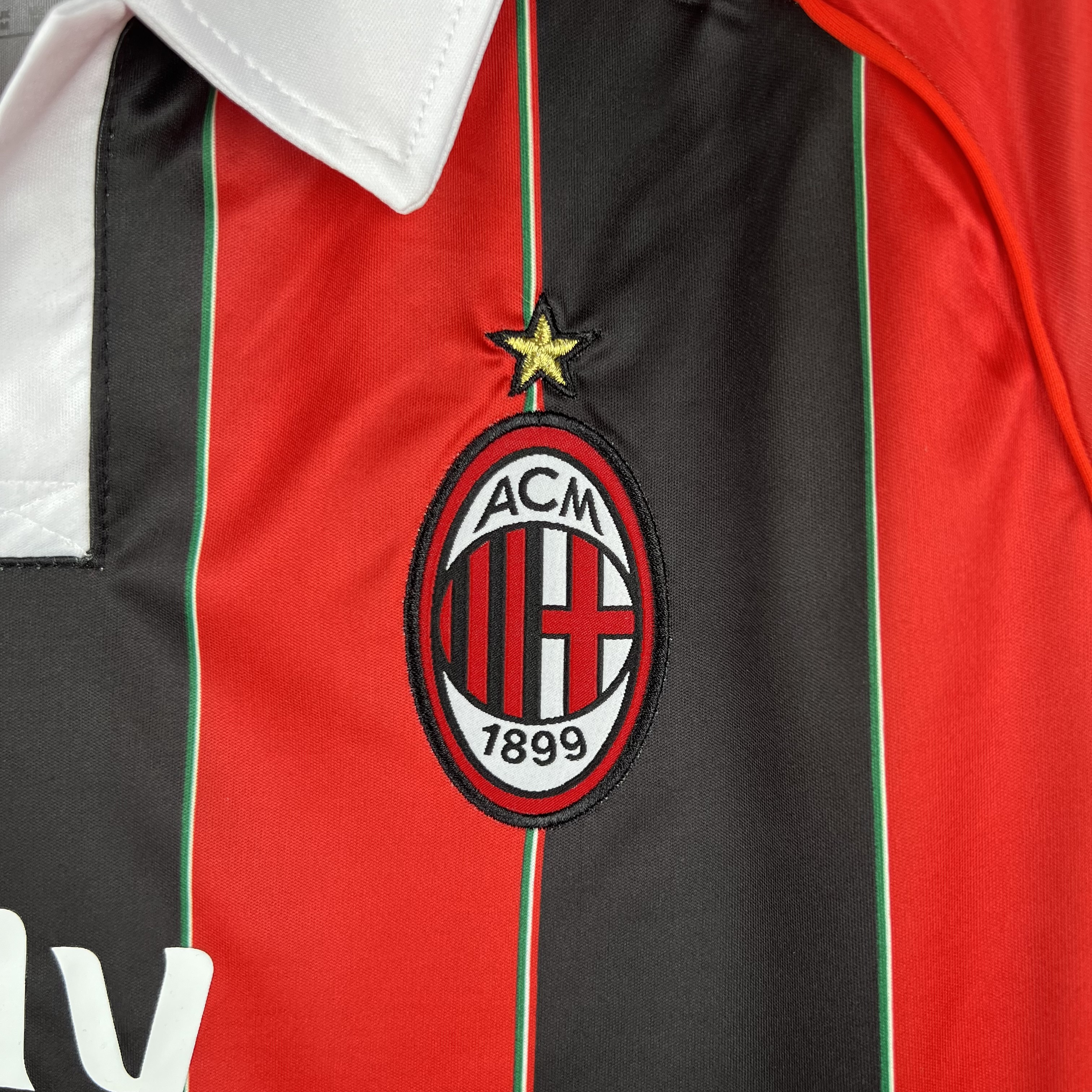 AlphaJersey-Retro AC Milan 2012-13 Home Stadium Jersey