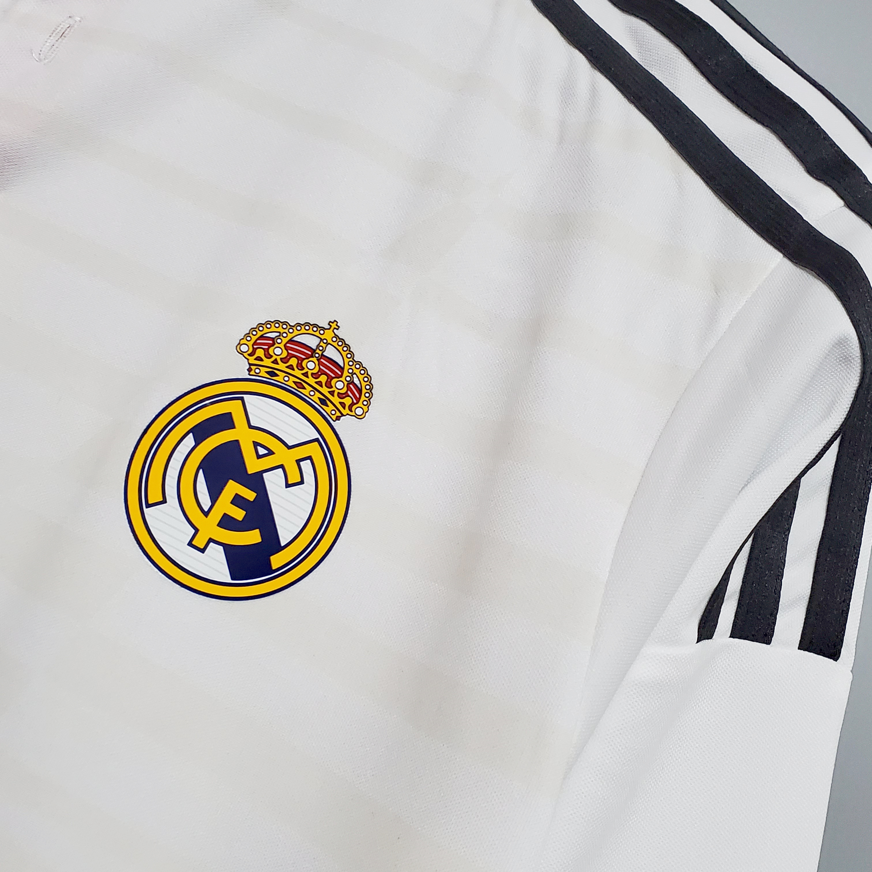 AlphaJersey-Retro Real Madrid 14-15 Home Stadium Long Sleeve Jersey