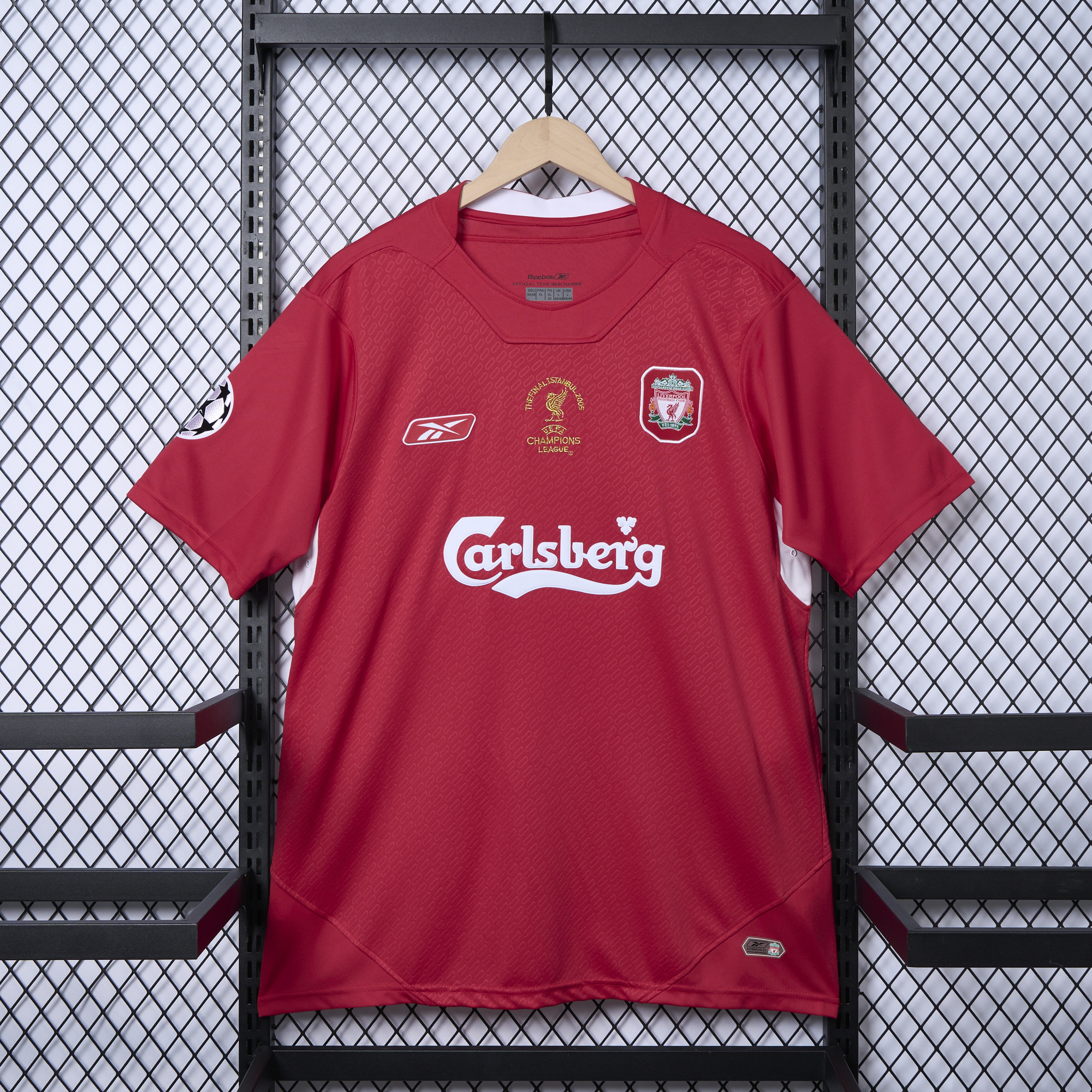 AlphaJersey-Retro Liver.pool 2005 Home Stadium Jersey - with UEFA Champions League Final Patch