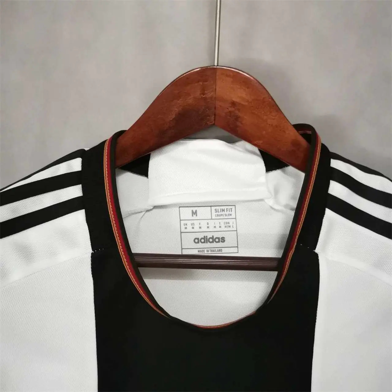 Socce Jerseys-topleaguejerseys.com
