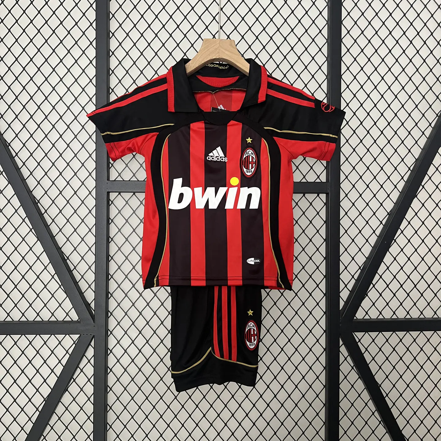 Socce Jerseys-topleaguejerseys.com