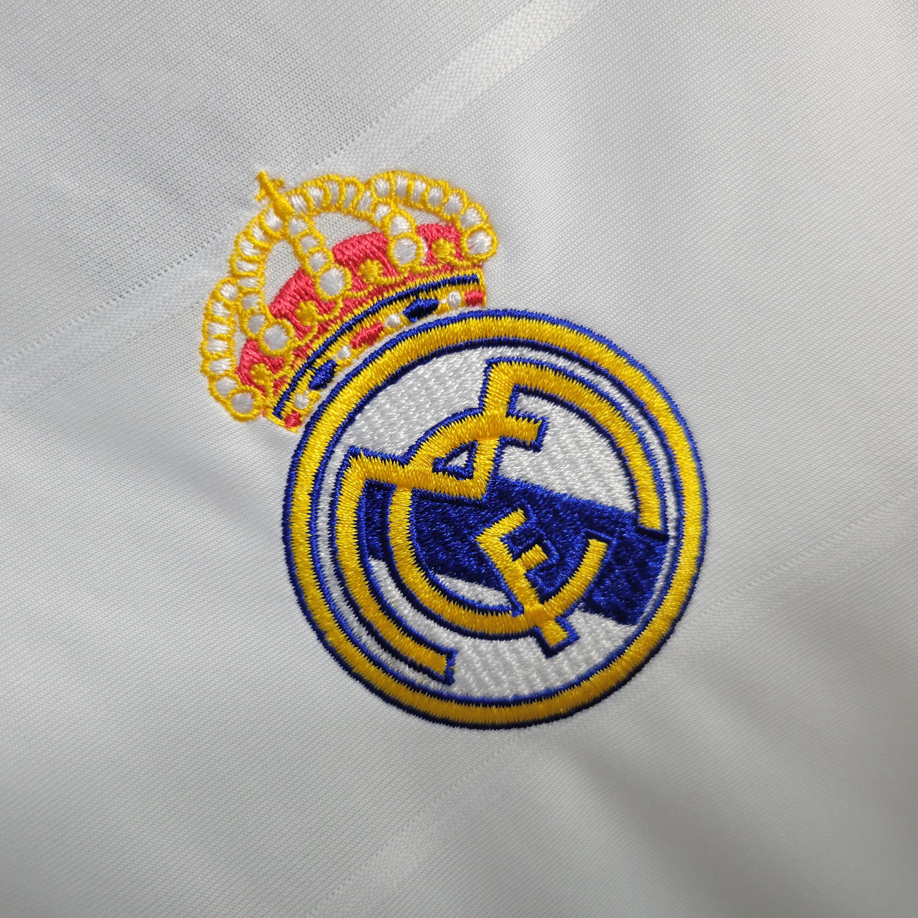 AlphaJersey-Retro Real Madrid 13-14 Home Stadium Long Sleeve Jersey