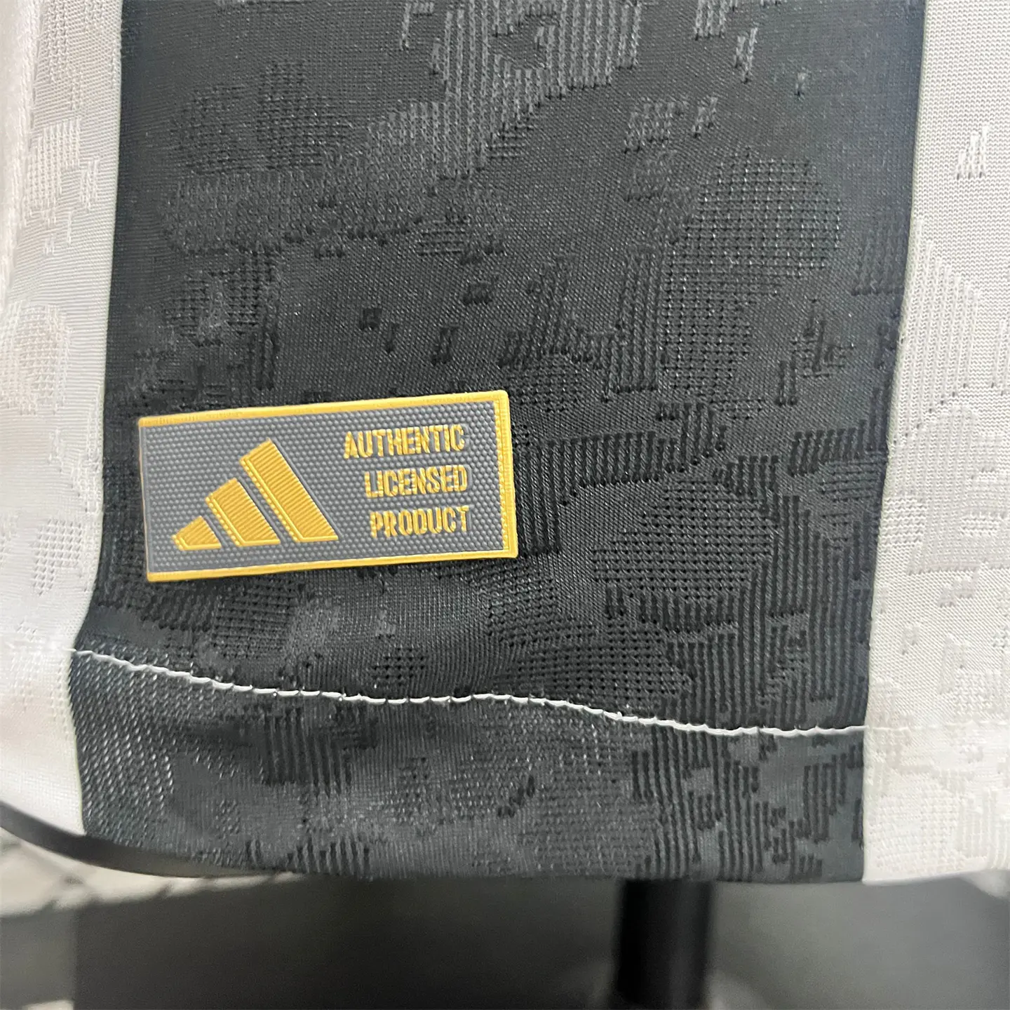 Socce Jerseys-topleaguejerseys.com