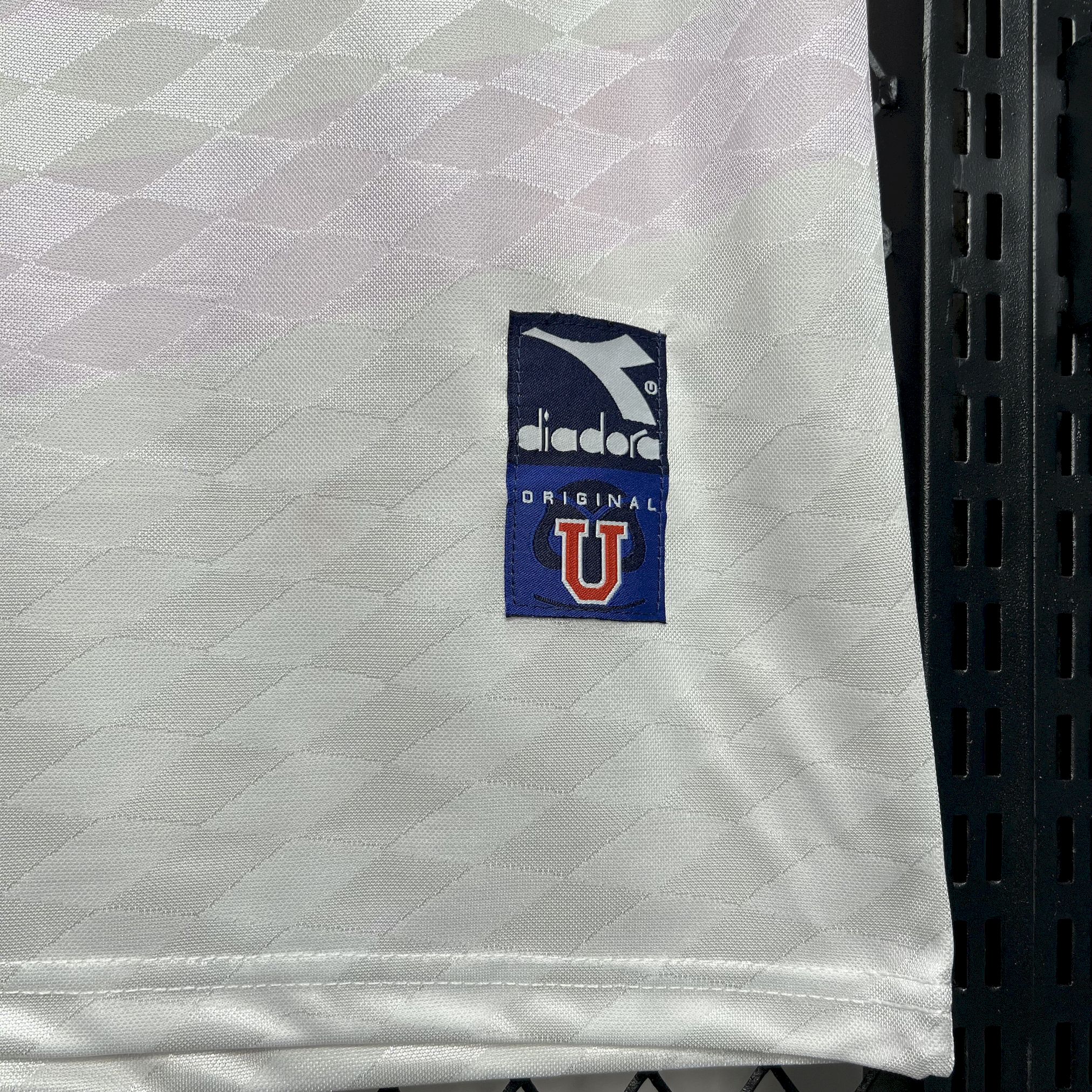 AlphaJersey-Retro Universidad De Chile 1996 Away Jersey