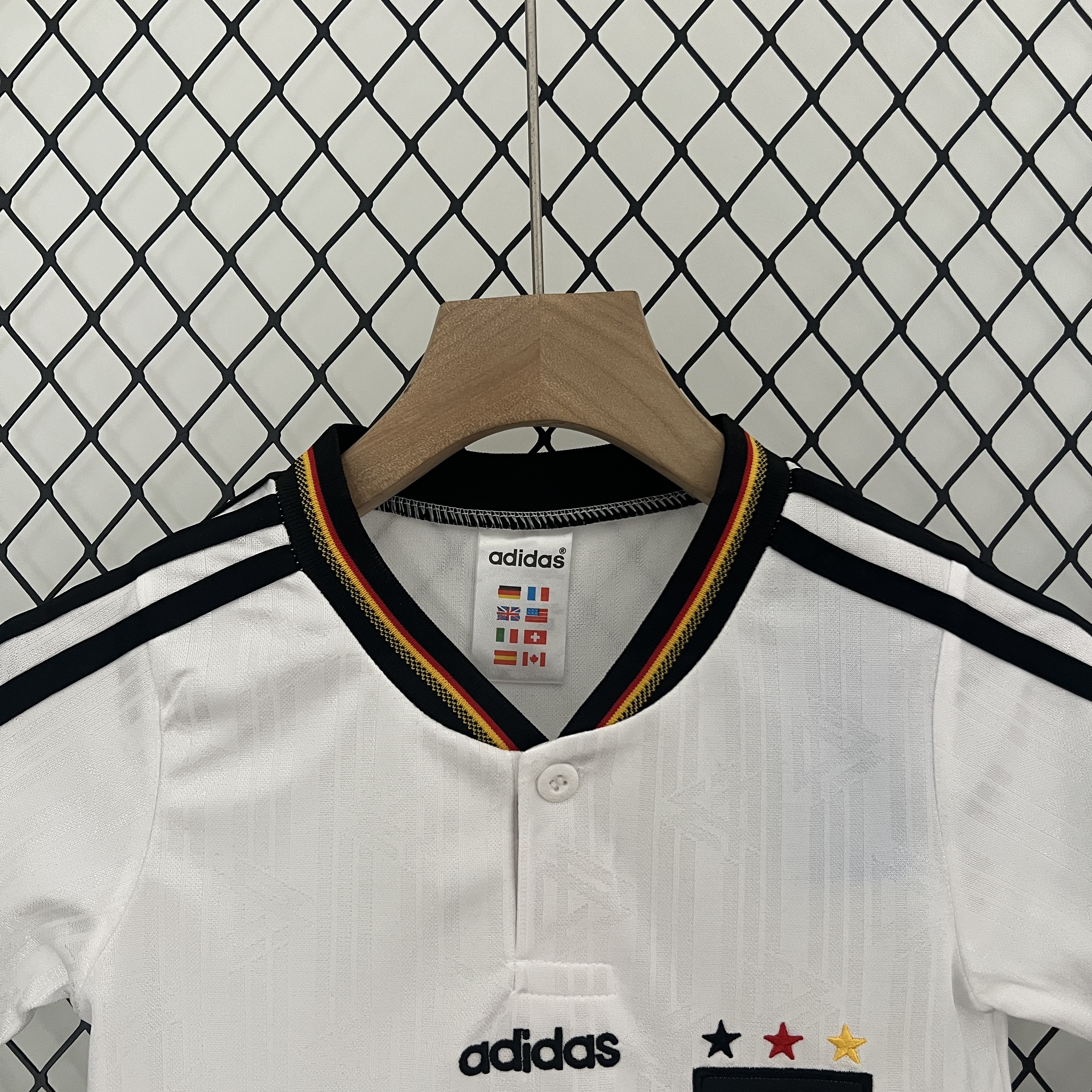 AlphaJersey-Retro Germany 1996 Home Stadium Kids Kit