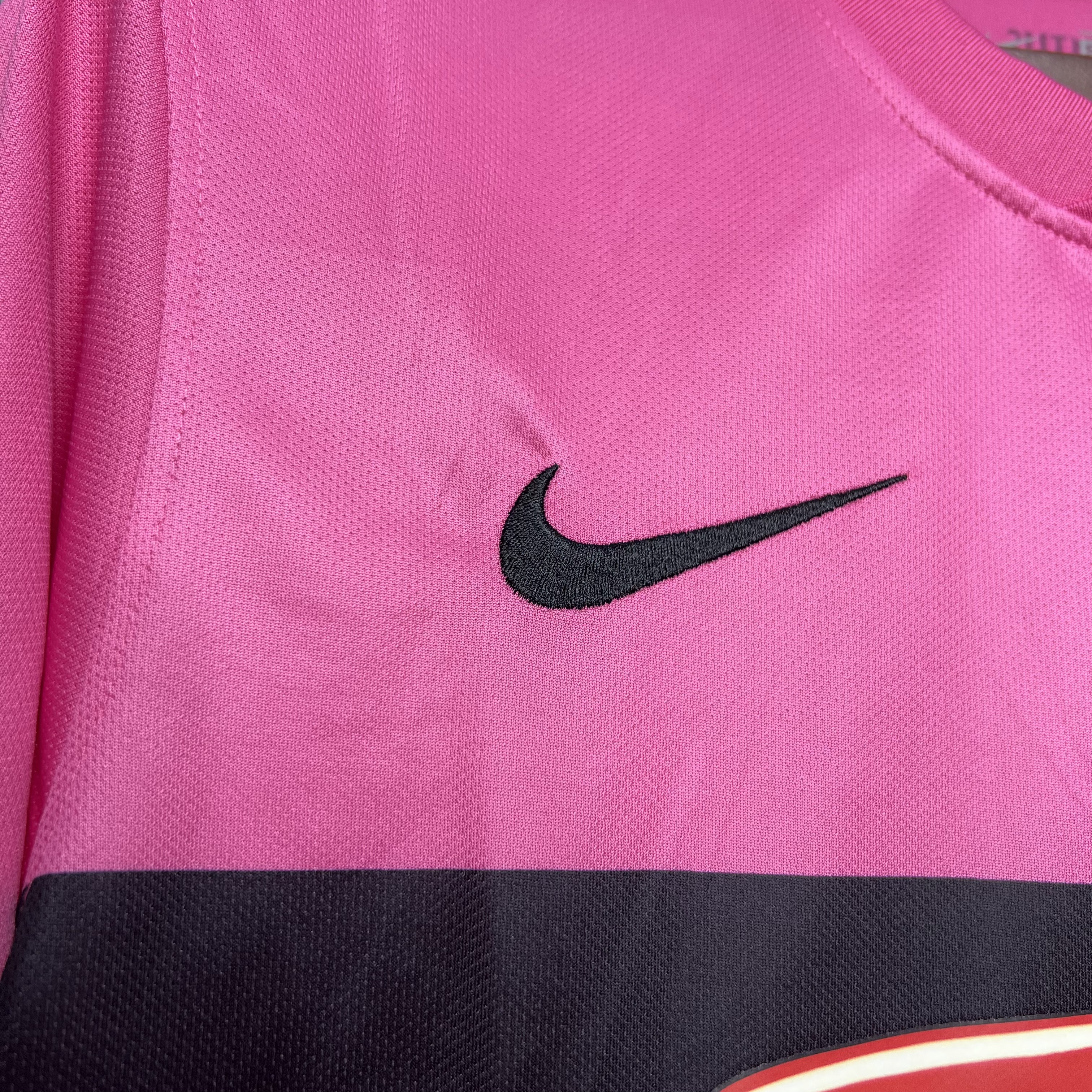AlphaJersey-Retro Juventus 2011-12 Away Jersey