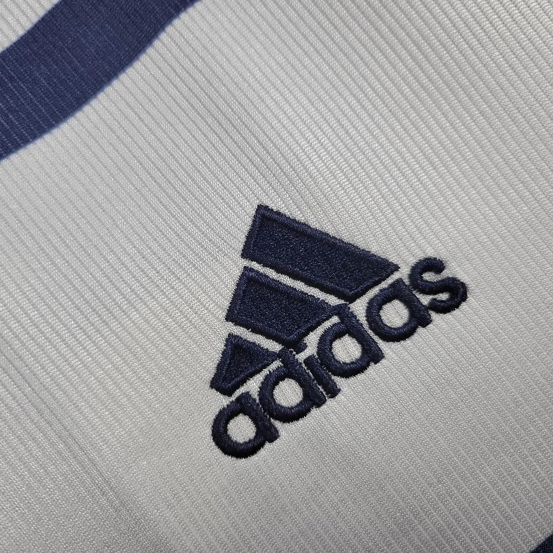 AlphaJersey-Retro Bayern Munich 1998-00 Away Jersey