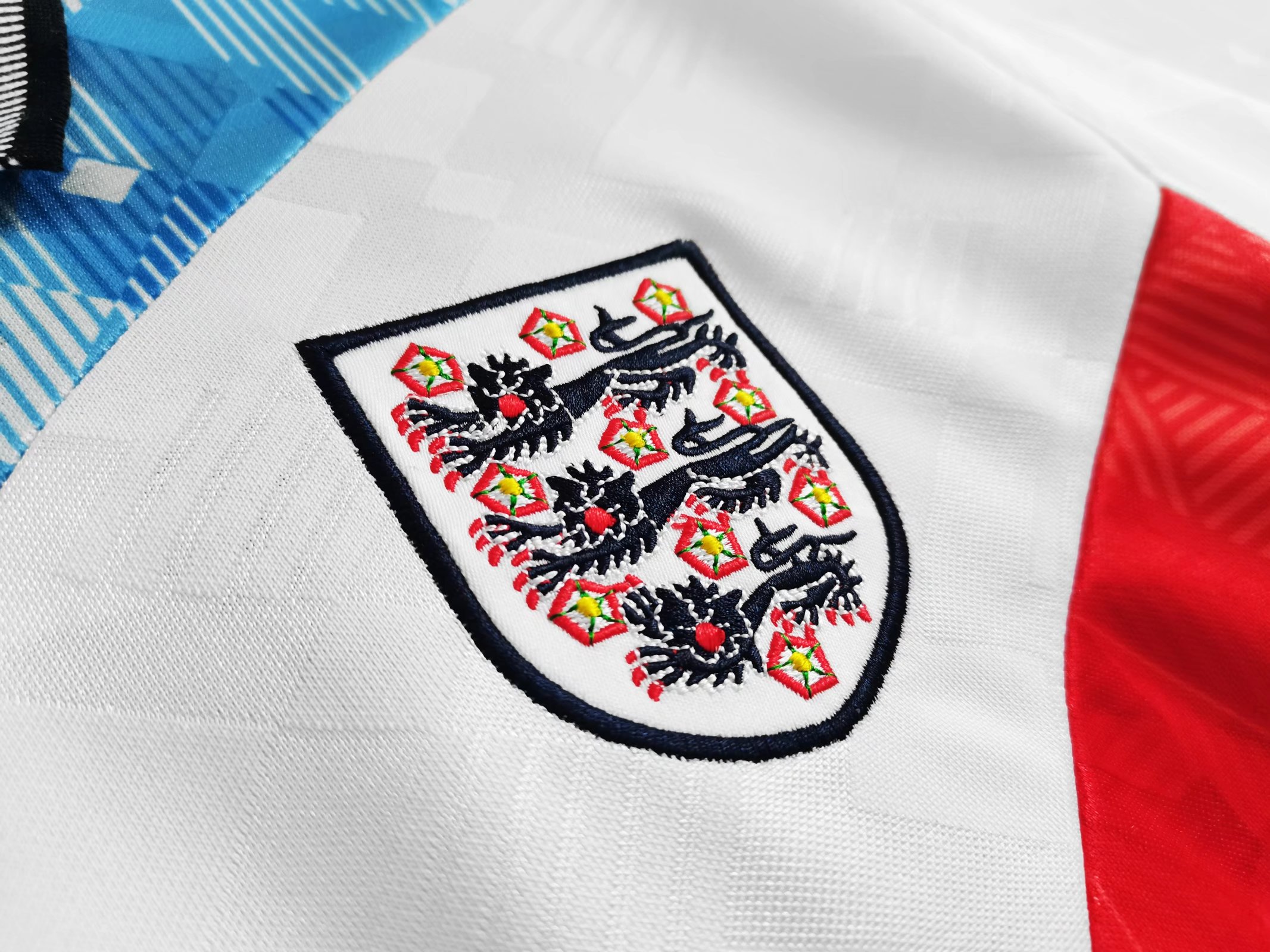 AlphaJersey-Retro England 1990 Three Color Jersey