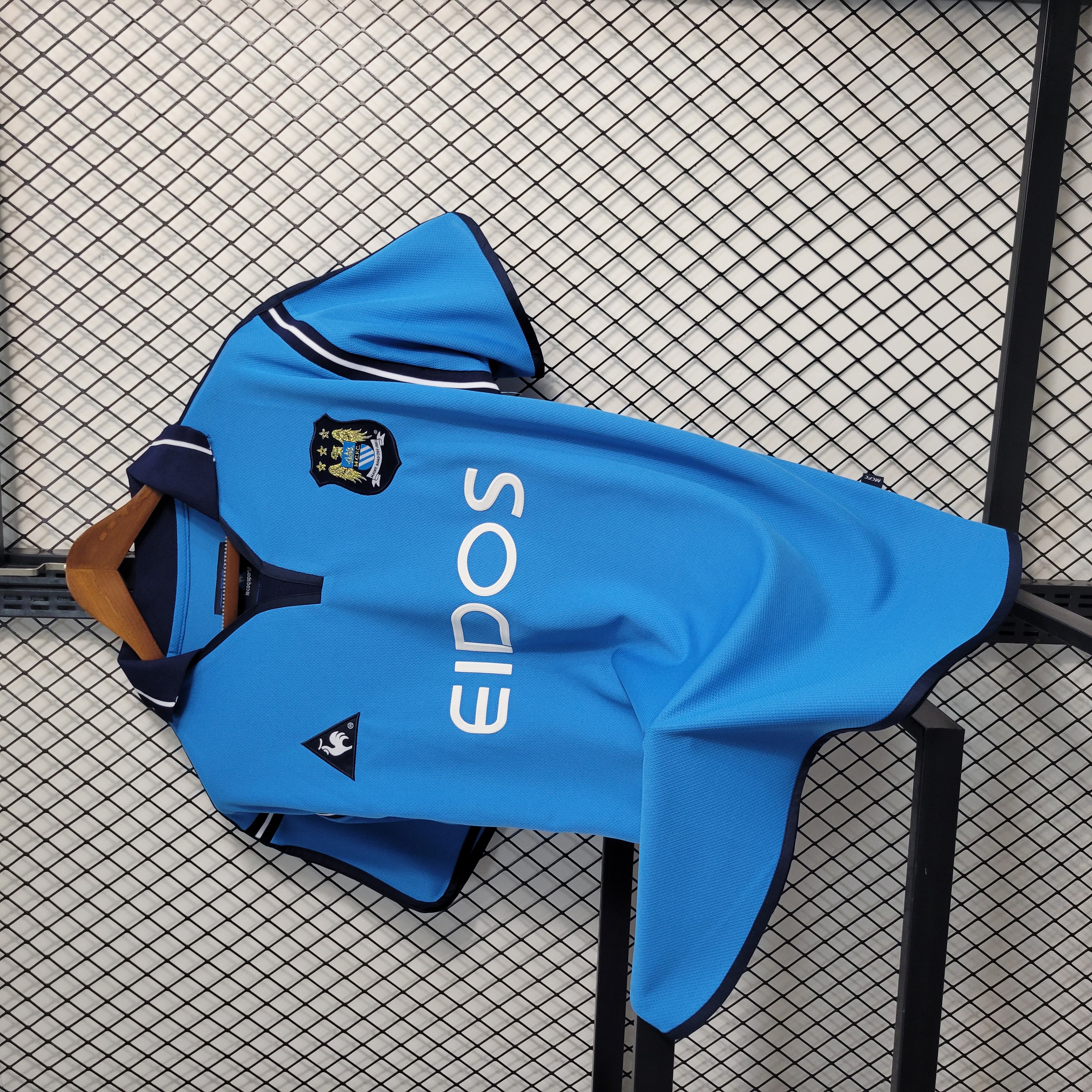AlphaJersey-Retro Manchester City 2001-02 Home Stadium Jersey