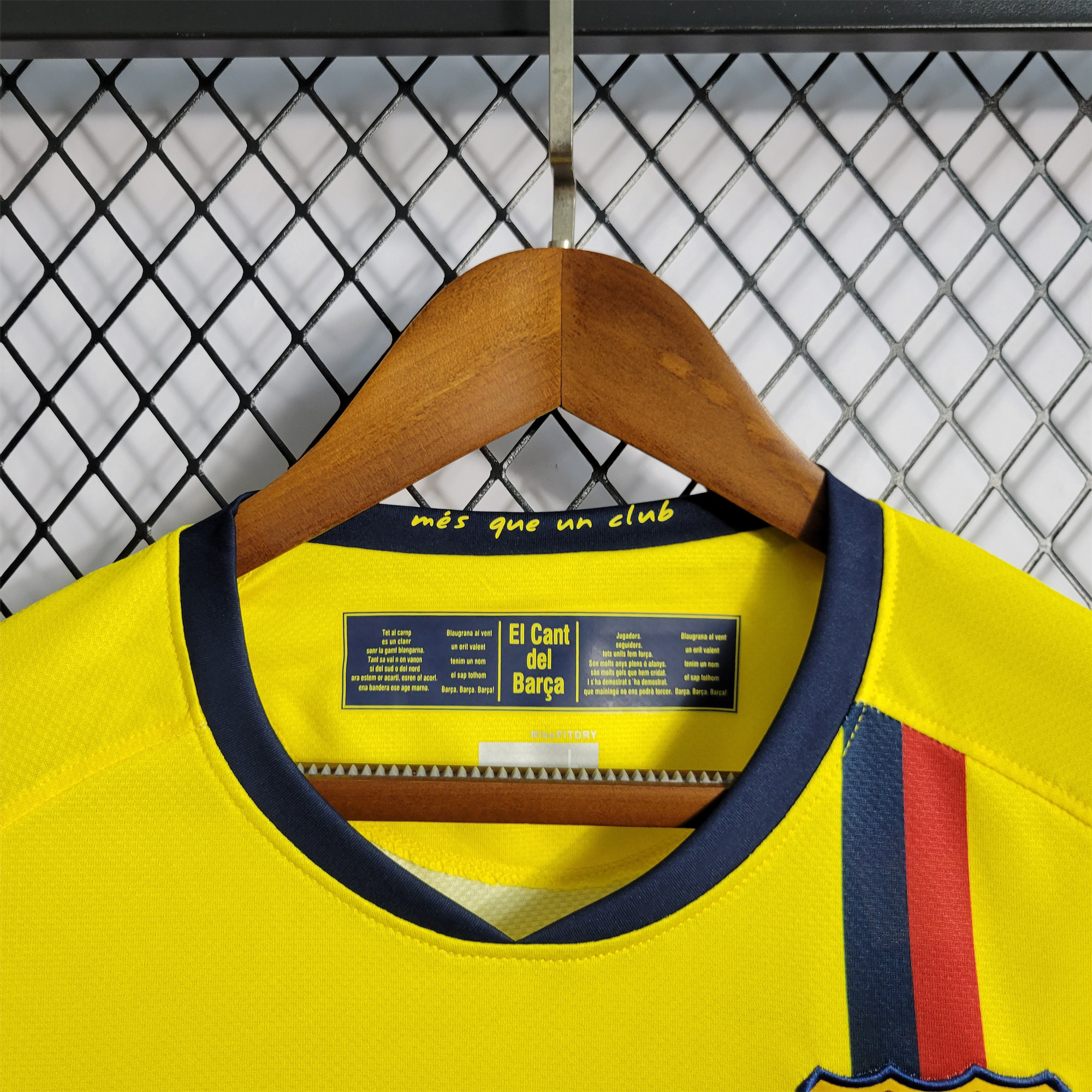 AlphaJersey-Retro Barcelona 08-09 Away Stadium Long Sleeve Jersey