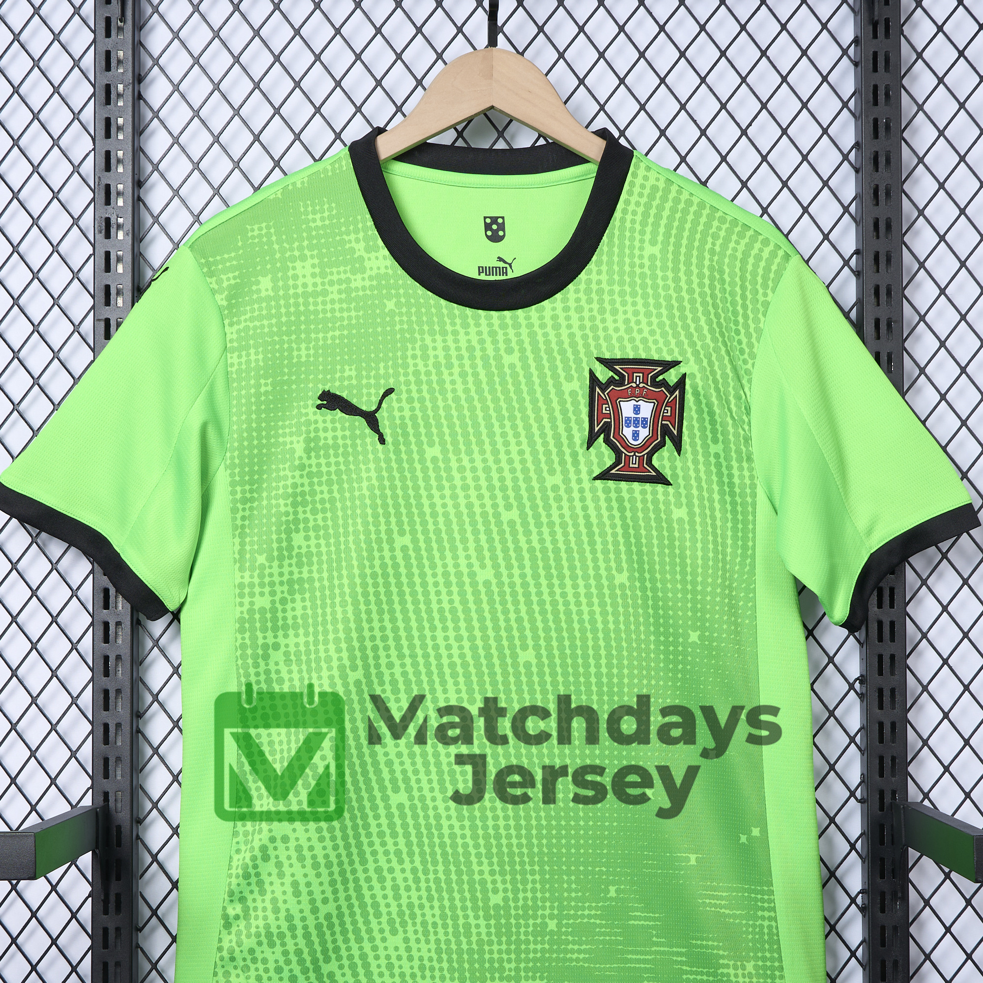 AlphaJersey-Portugal 2025-26 Green Goalkeeper Jersey - Fans Version