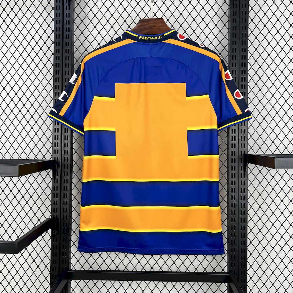 AlphaJersey-Retro Parma 2001-02 Home Jersey - Fans Version