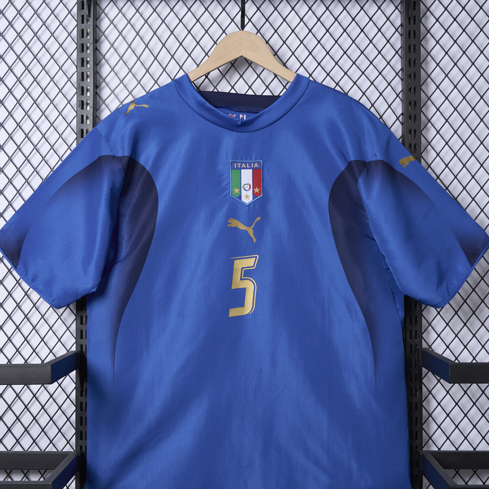AlphaJersey-Retro Italy 2006 Home Stadium Jersey