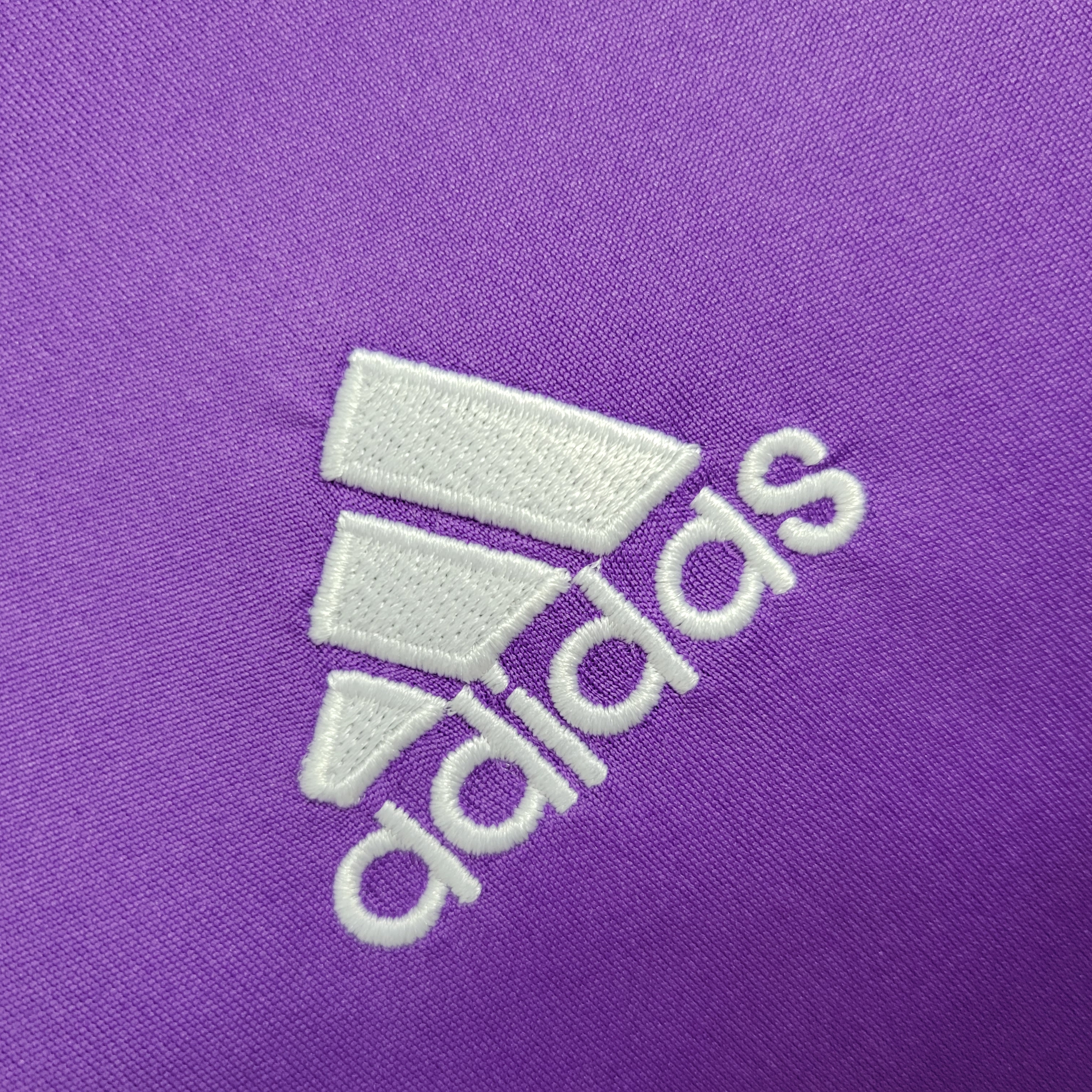 AlphaJersey-Real Madrid Retro 16-17 Away Long Sleeve Jersey - Champions League Final Version