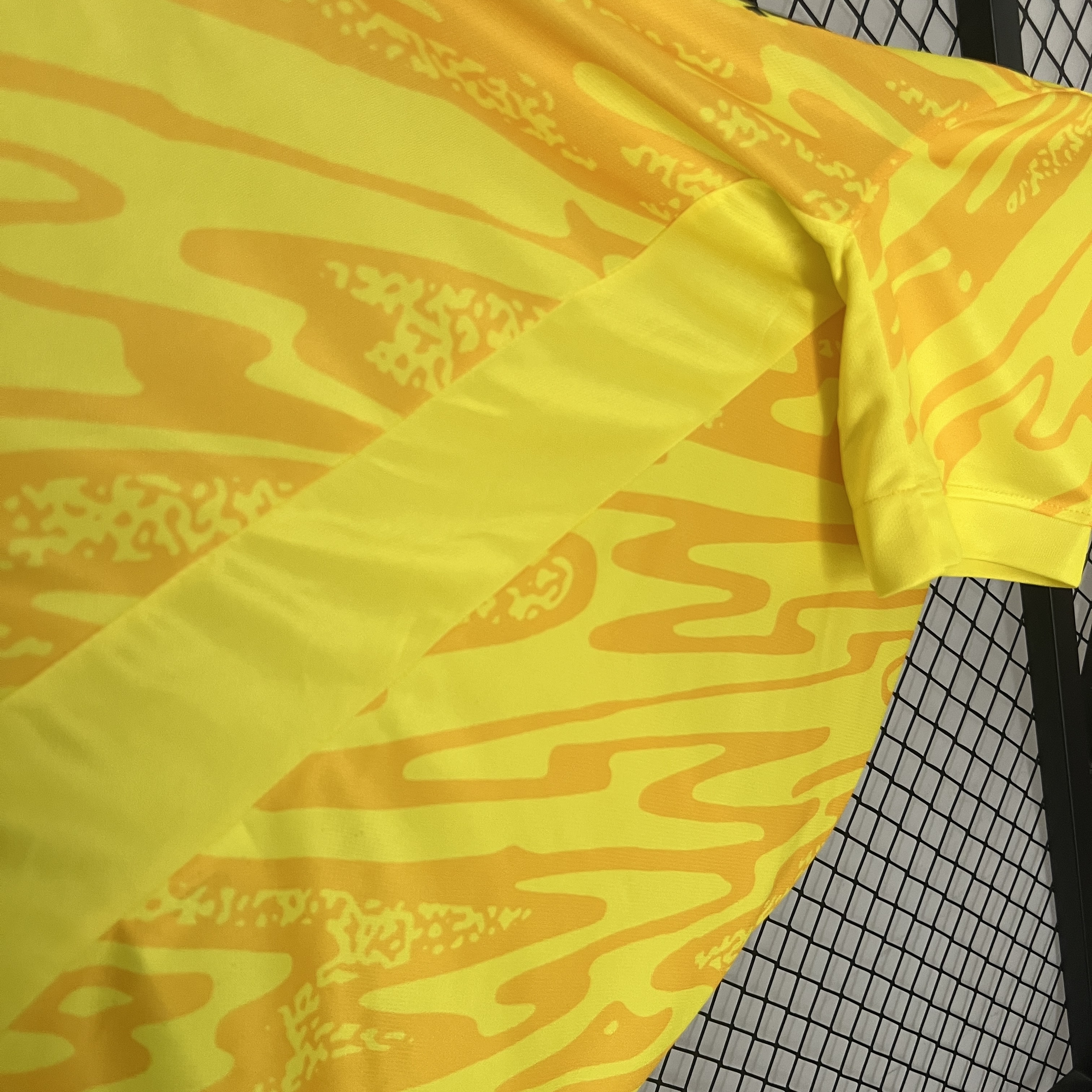 AlphaJersey-France 2024 Yellow Goalkeeper Jersey - Fans Version