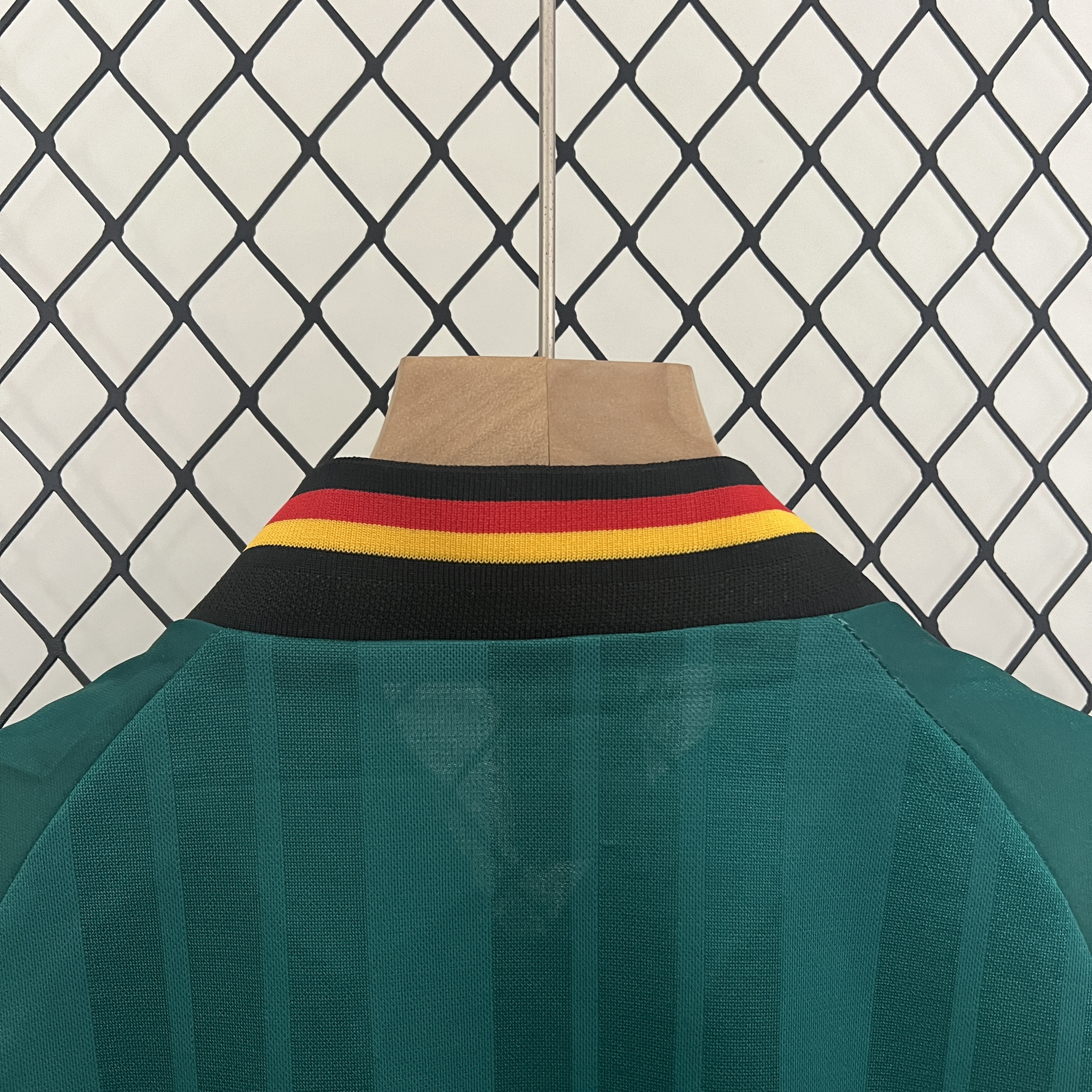 AlphaJersey-Retro Germany 1992 Away Stadium Kids Kit