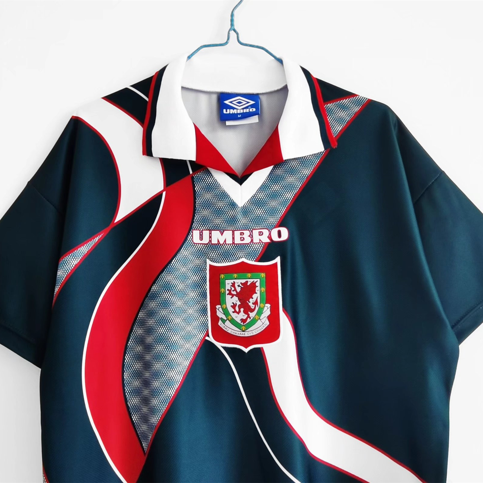AlphaJersey-Retro Wales 1994 Away Stadium Jersey