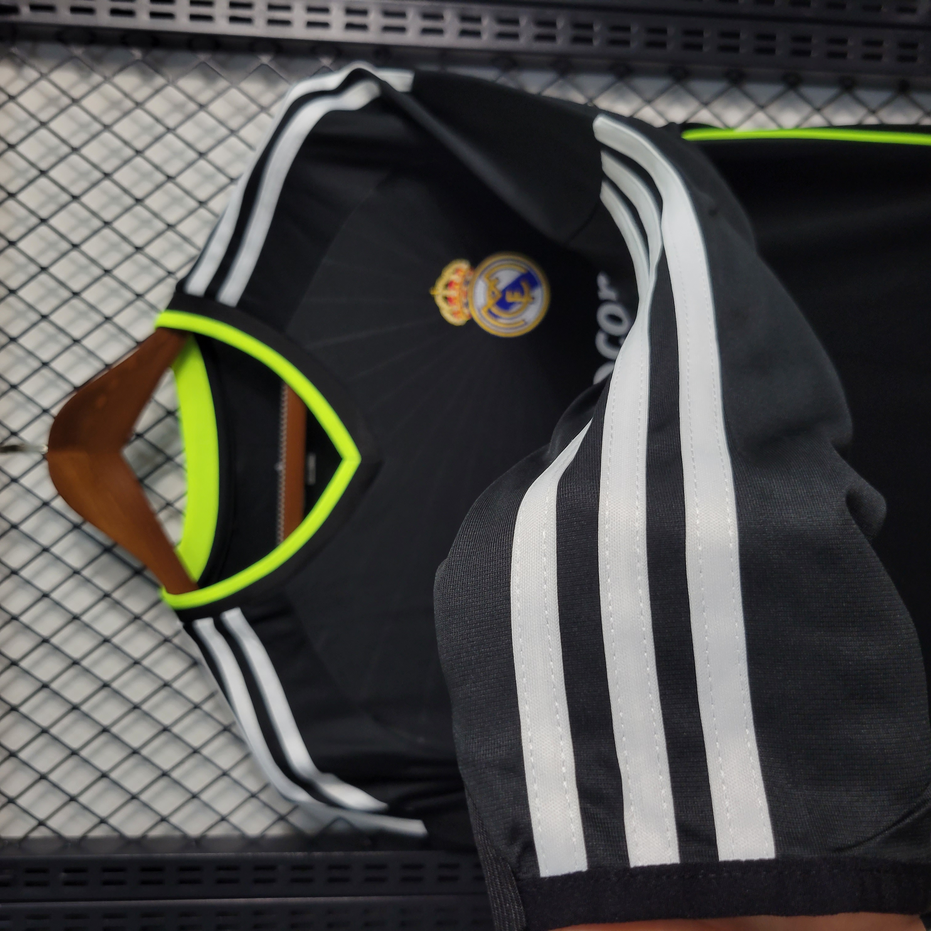 AlphaJersey-Retro Real Madrid 10-11 Away Stadium Long Sleeve Jersey