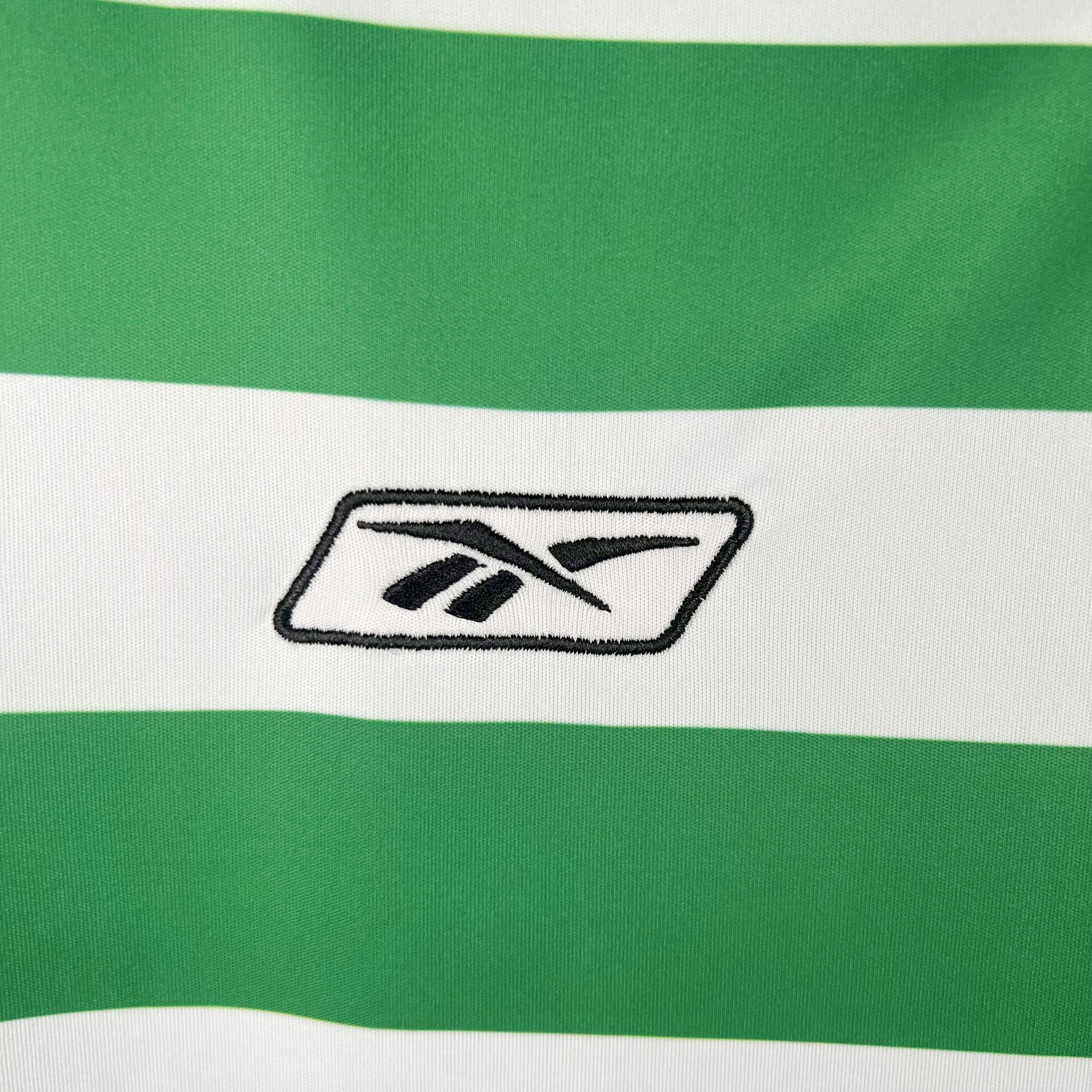 AlphaJersey-Retro Sporting CP 03-04 Home Stadium Jersey