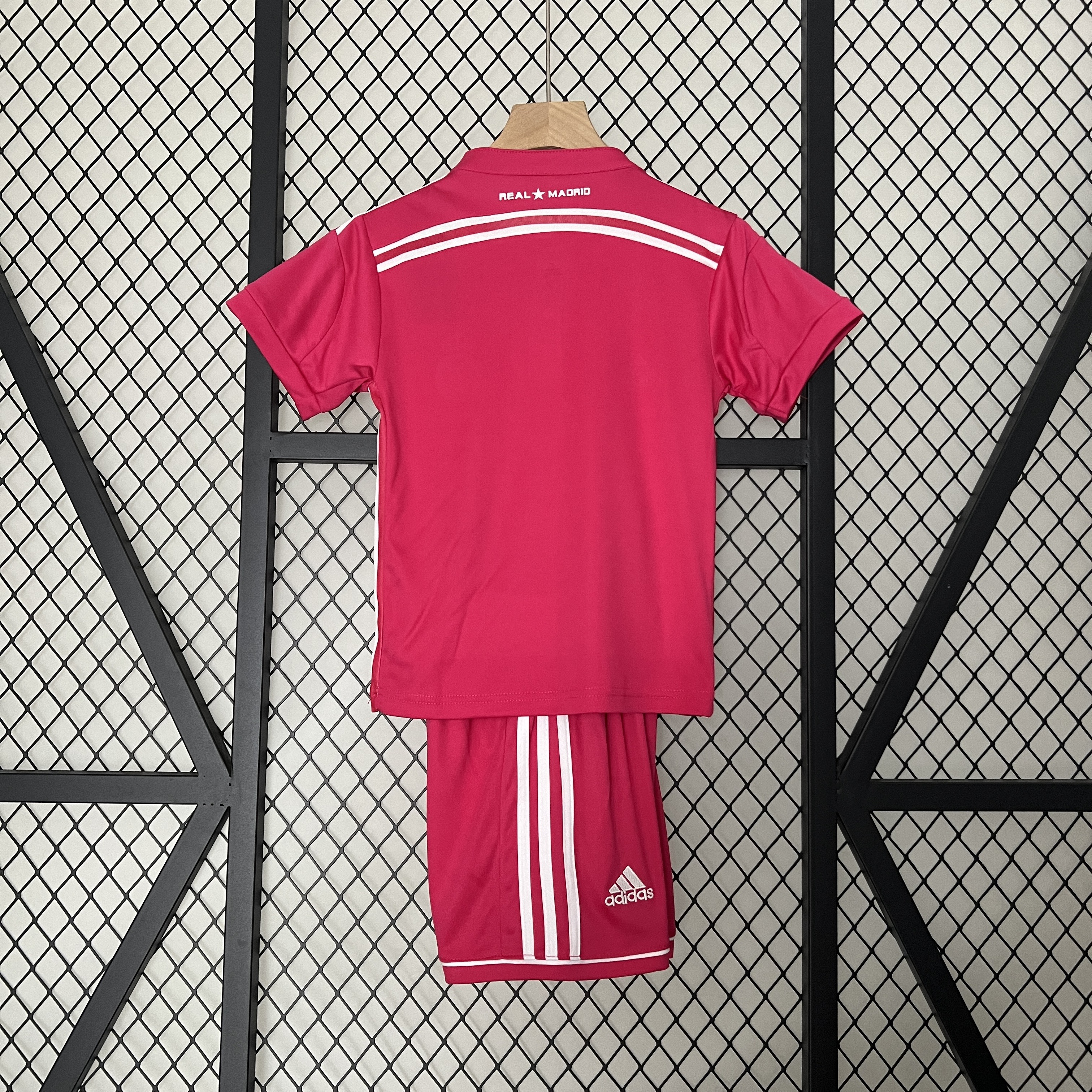 AlphaJersey-Retro Real Madrid 14-15 Away Stadium Kids Kit