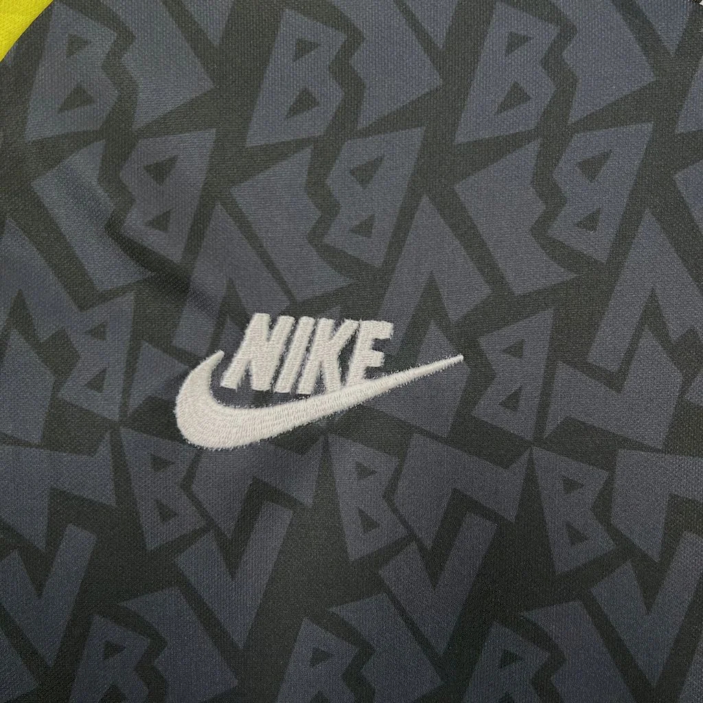 AlphaJersey-Retro Dortmund 1995-96 Away Long Sleeves Jersey