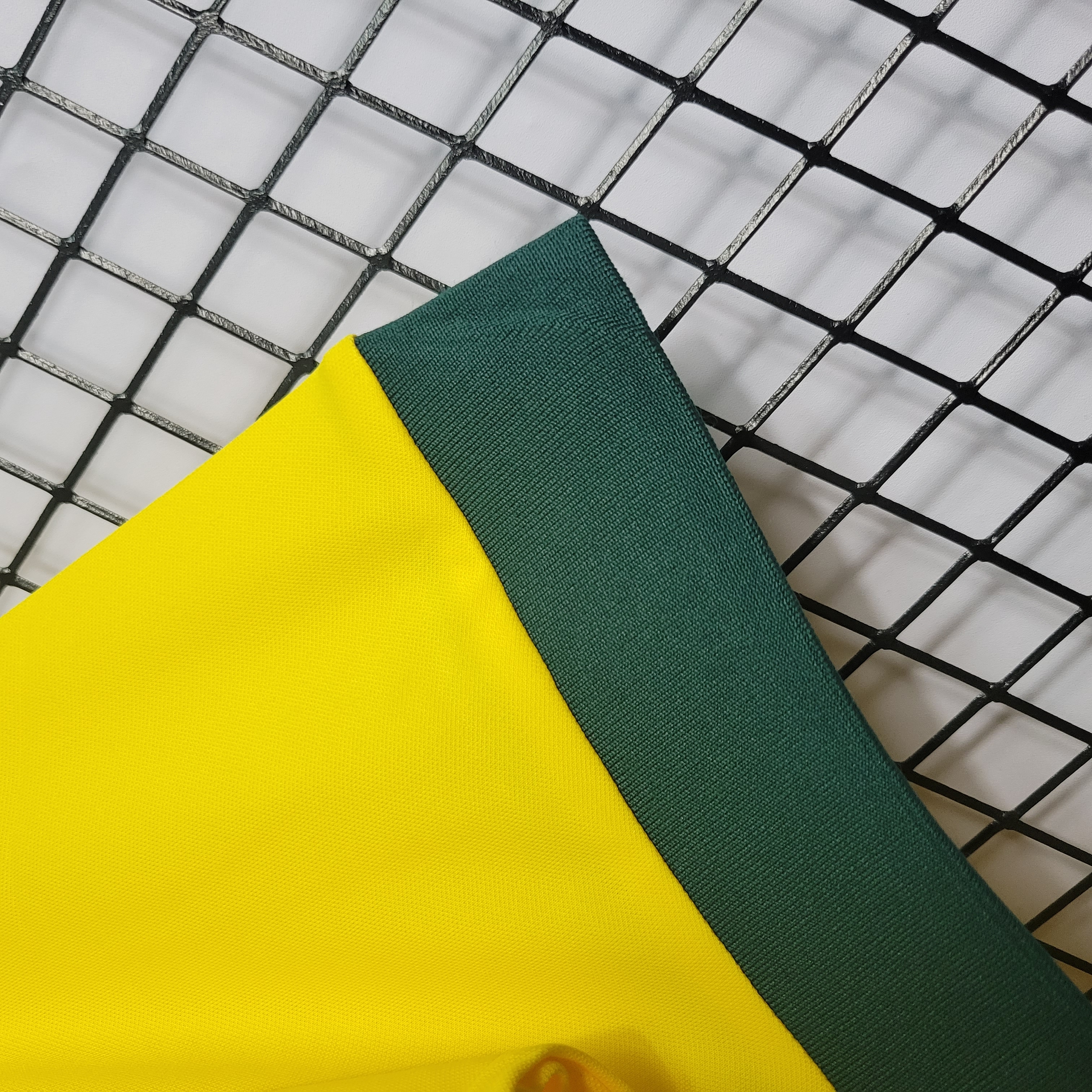 AlphaJersey-Retro Brazil 1970 Home Stadium Jersey