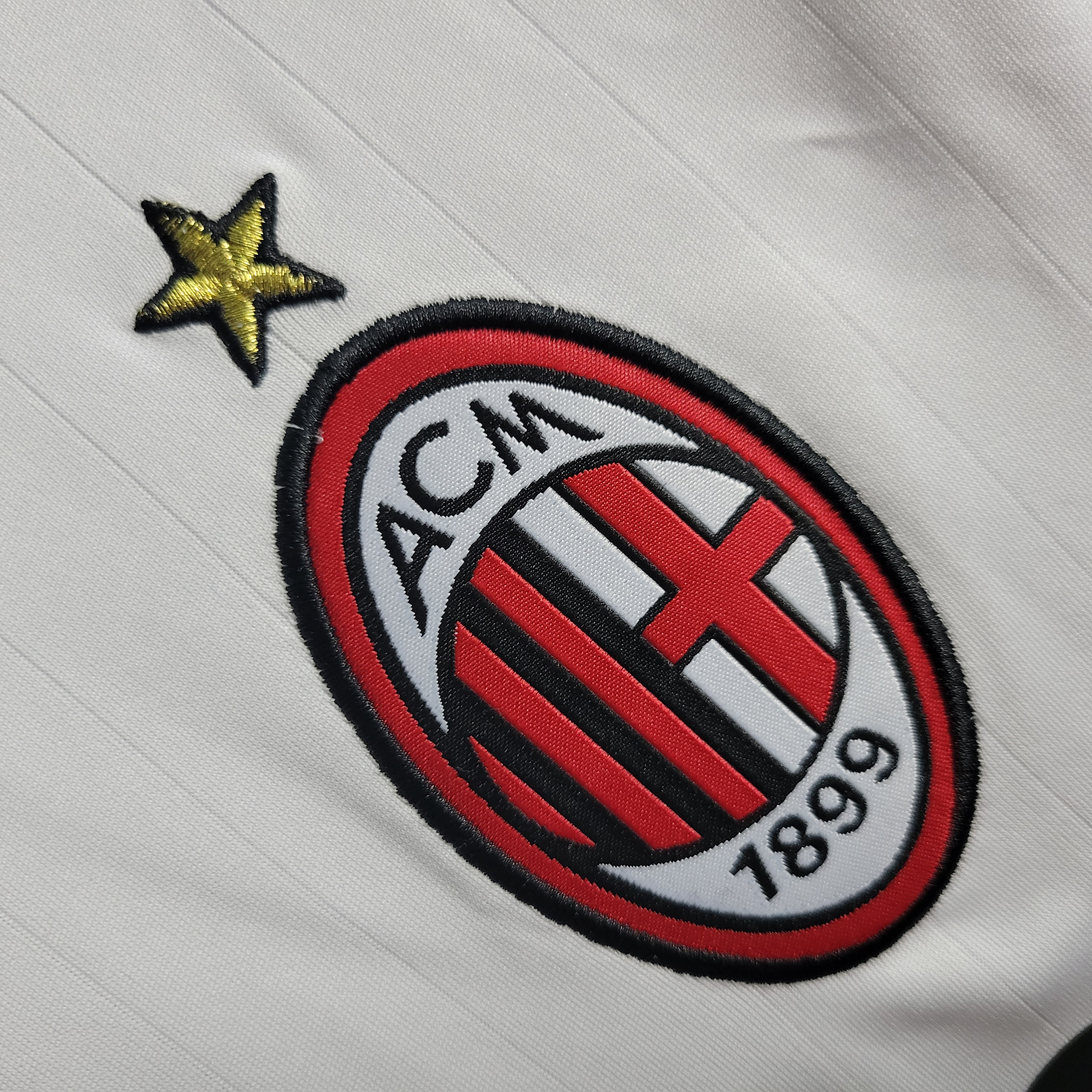 AlphaJersey-Retro AC Milan 06-07 Away Stadium Jersey - Champions League Final