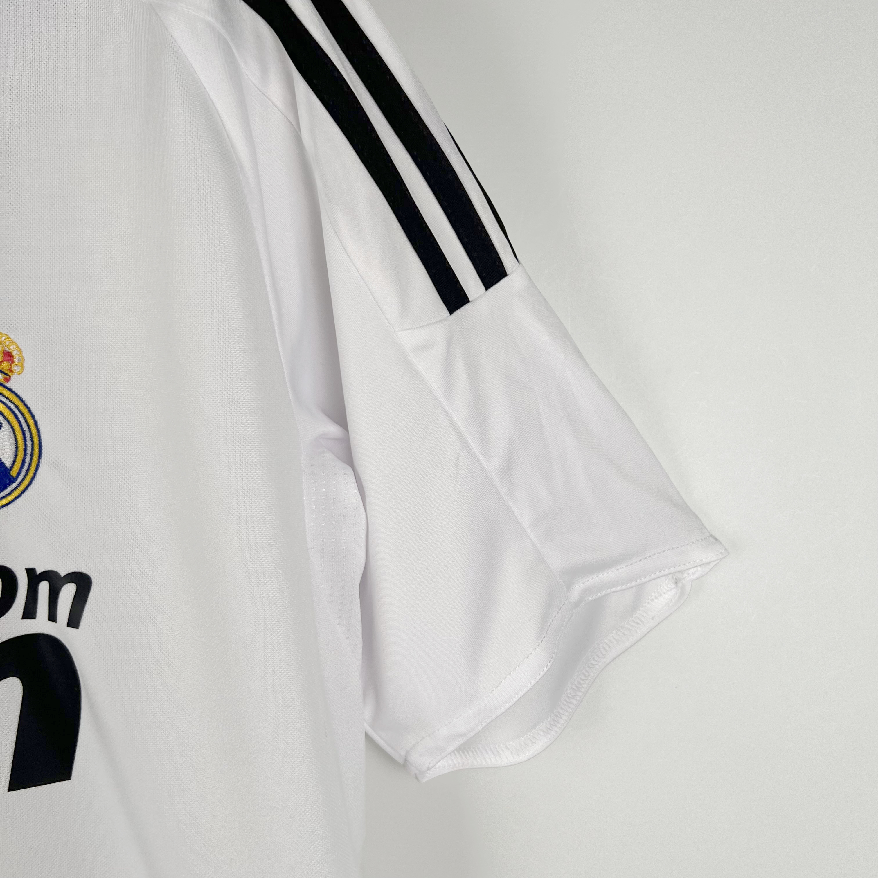 AlphaJersey-Retro Real Madrid 08-09 Home Stadium Jersey