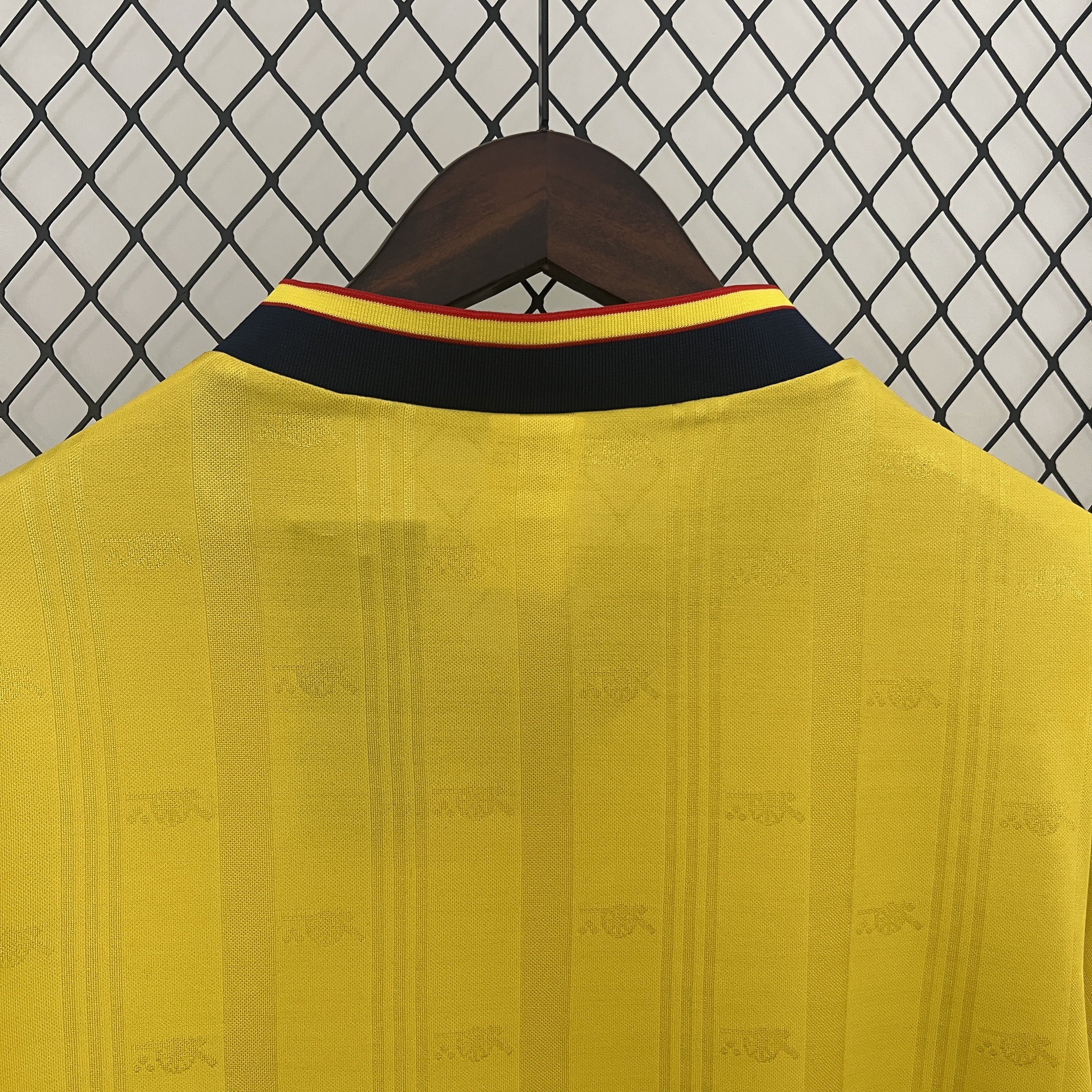 AlphaJersey-Retro Arsenal 1986-88 Away Jersey