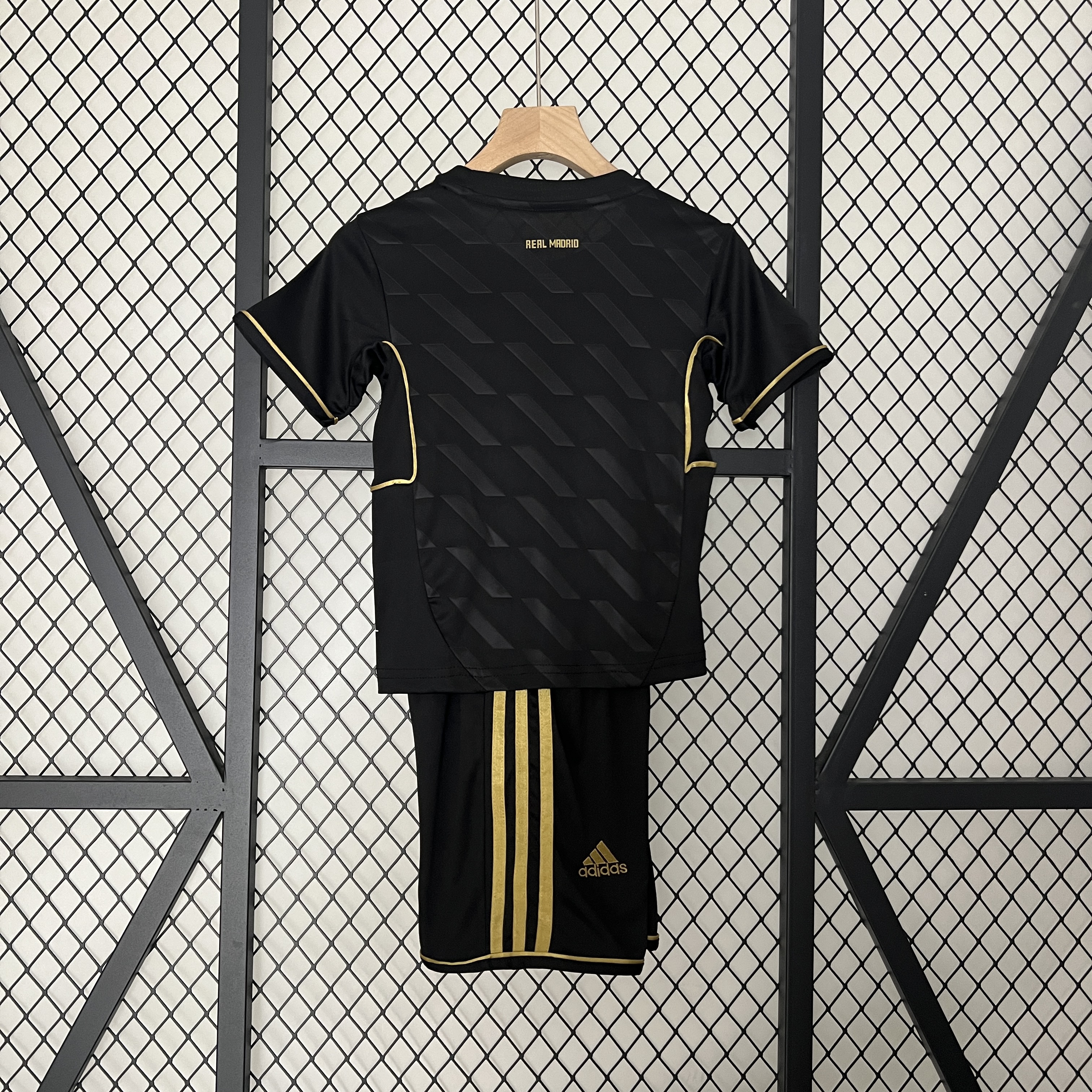 AlphaJersey-Retro Real Madrid 11-12 Away Stadium Kids Kit
