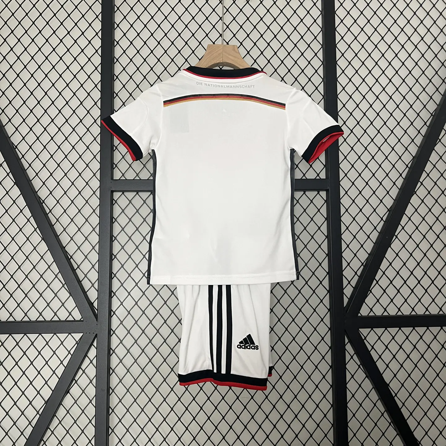 Socce Jerseys-topleaguejerseys.com